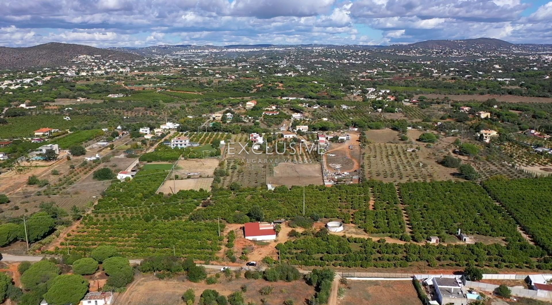 Land in Quarteira, Faro 11697986