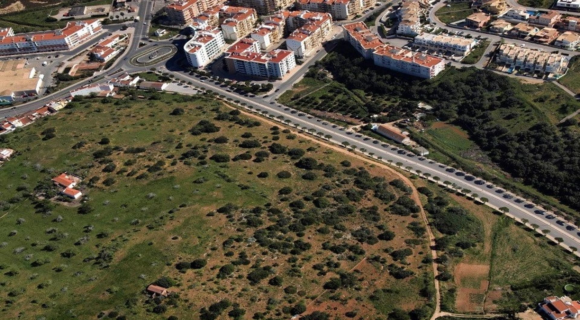 Land i Lagos, Faro 11698011