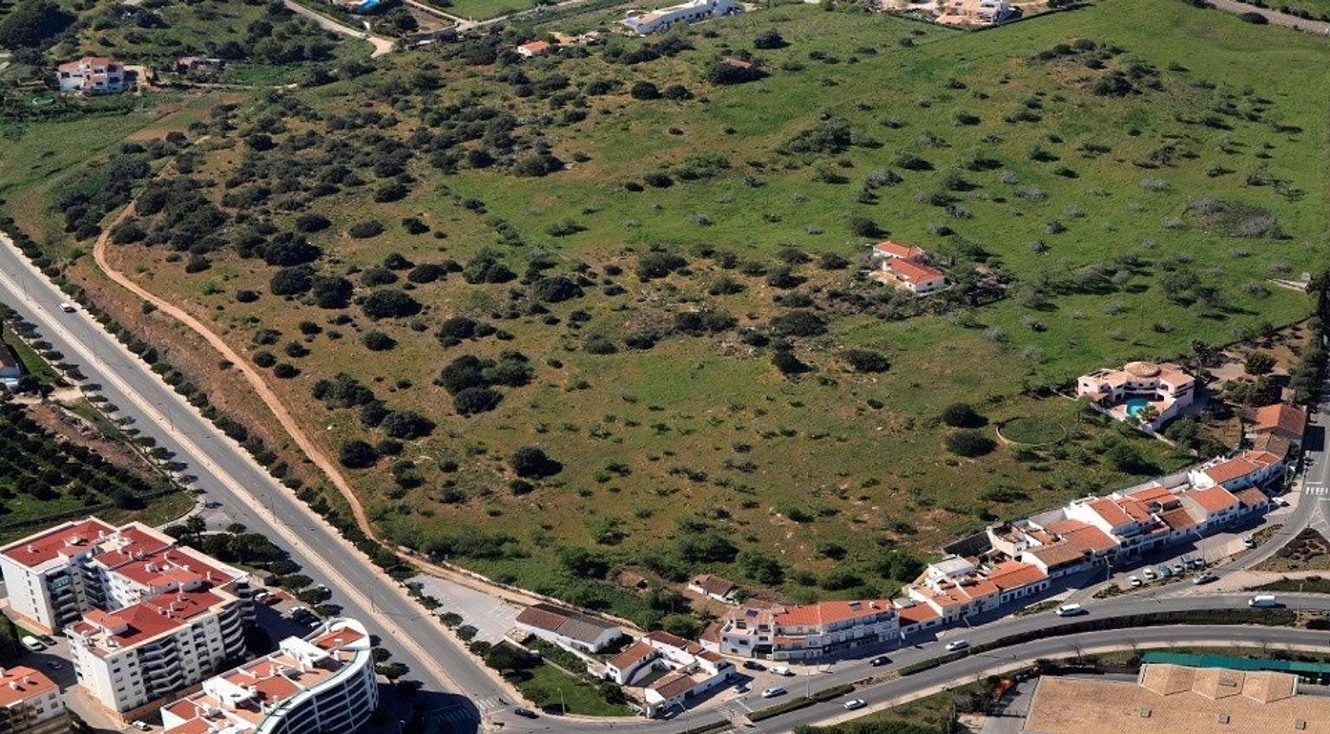 Land i Lagos, Faro 11698015