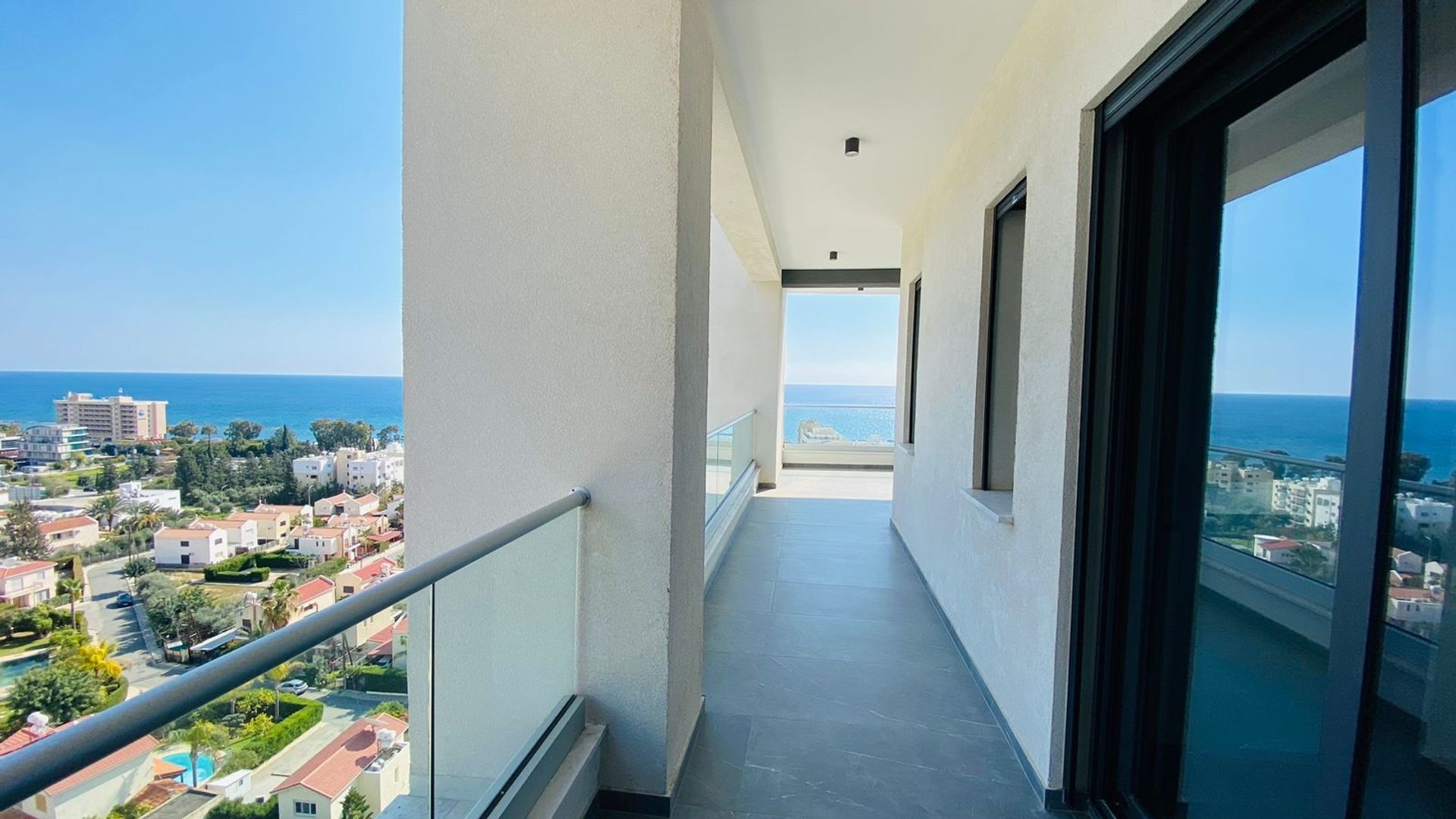 Condominium dans Mouttagiaka, Limassol 11699199