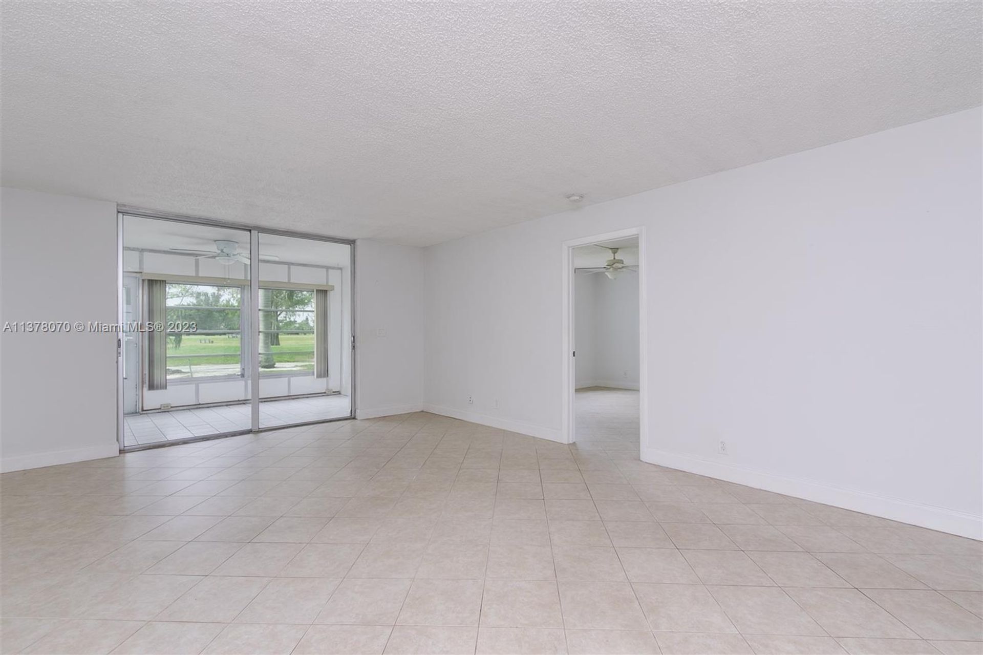 Condominium dans Margate, Florida 11699339