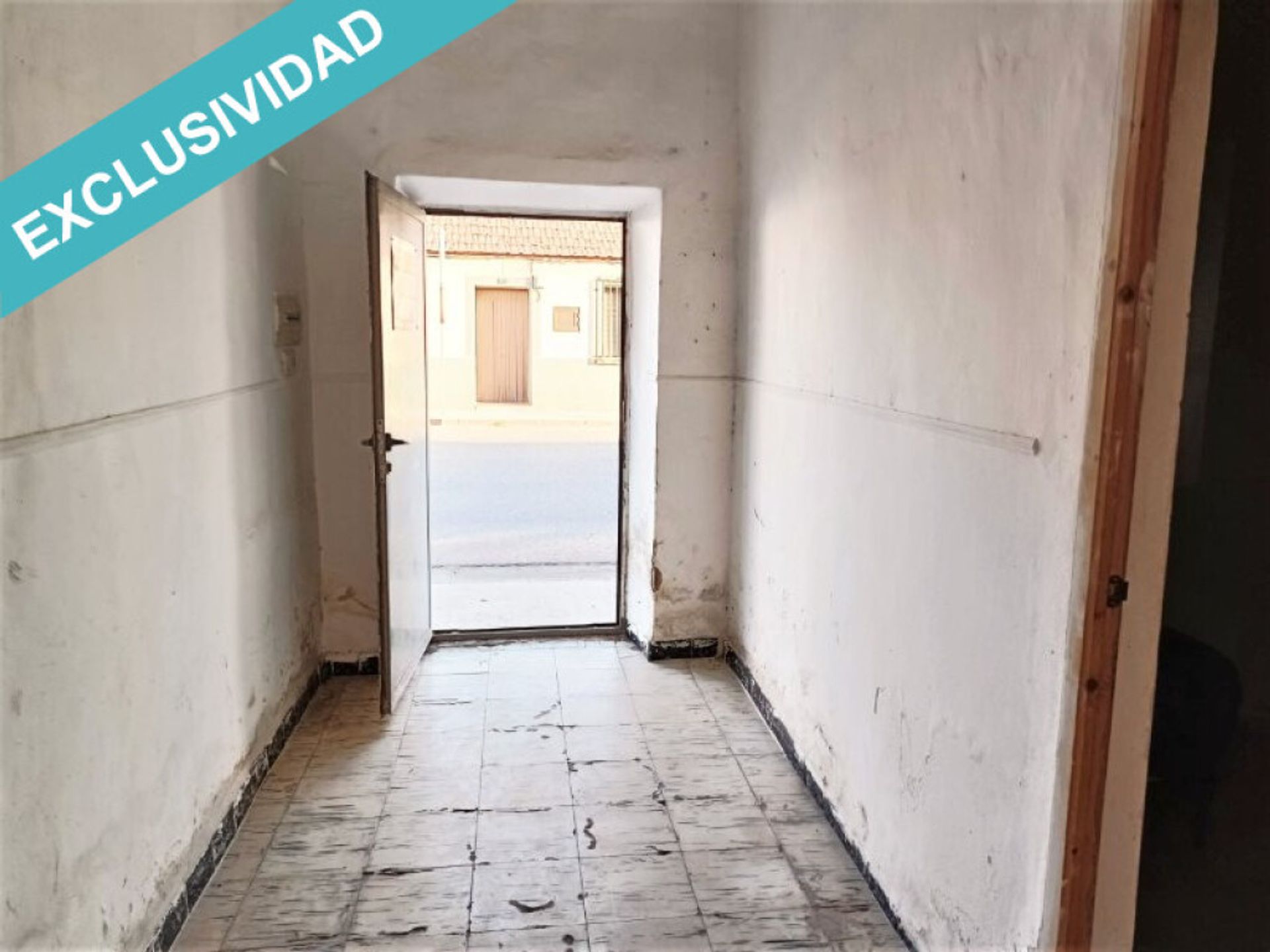 House in Villarta de San Juan, Castille-La Mancha 11700707