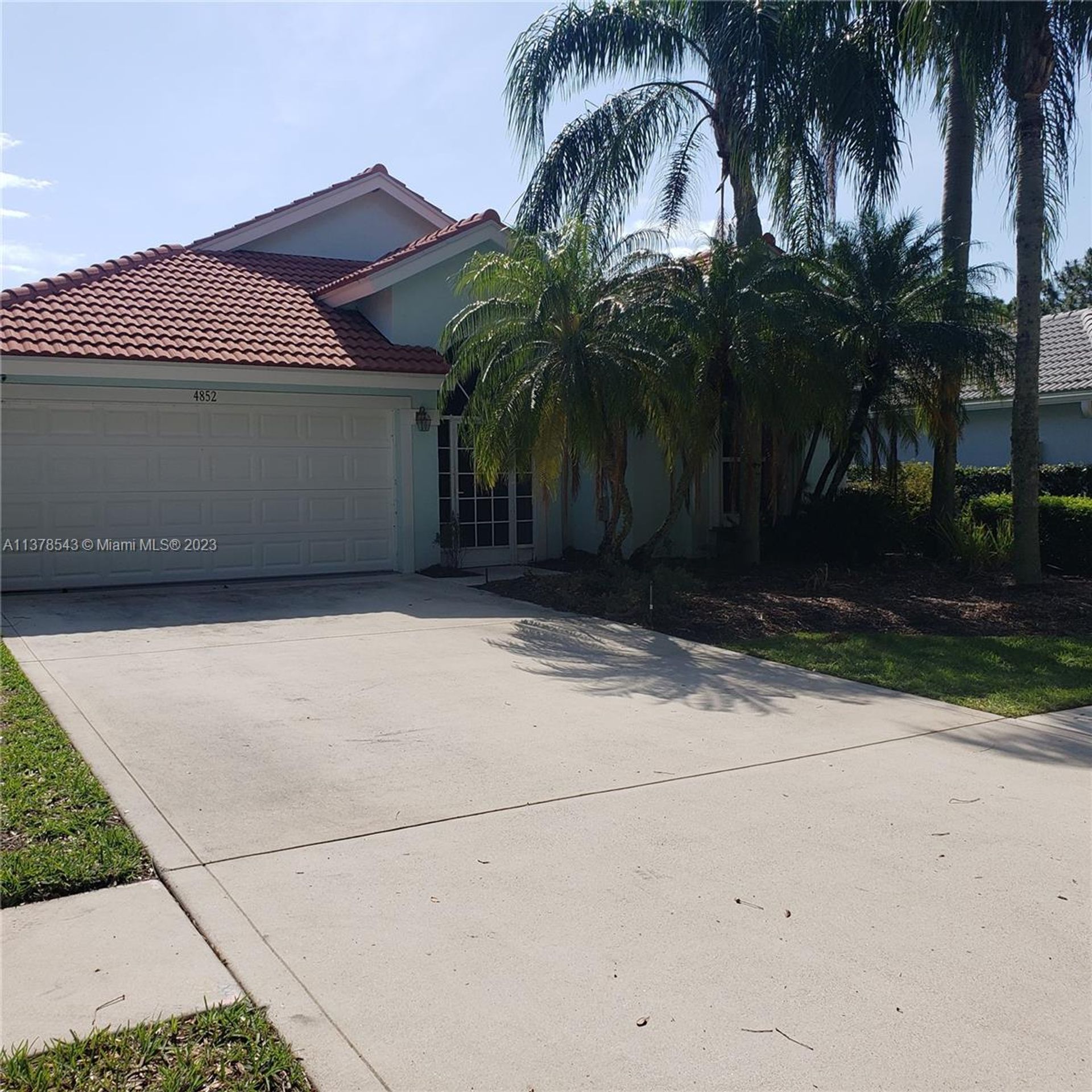 Huis in Haven Salerno, Florida 11700751