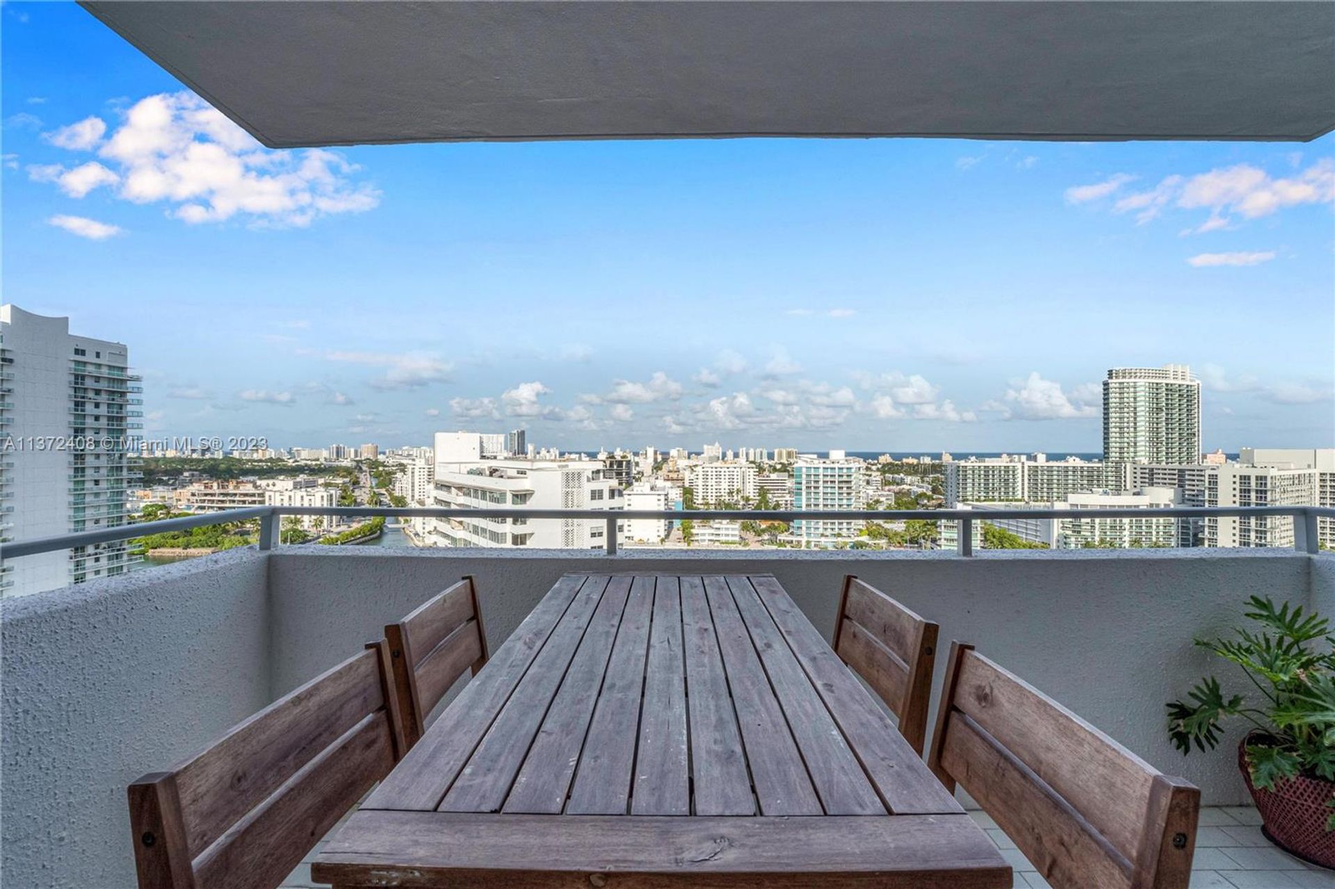 Residencial en Miami Beach, Florida 11700775