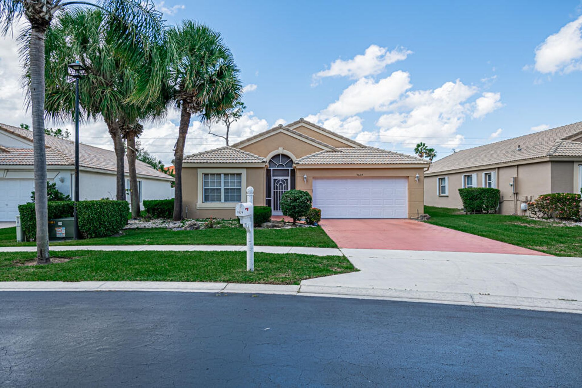 House in Boynton Beach, Florida 11700791