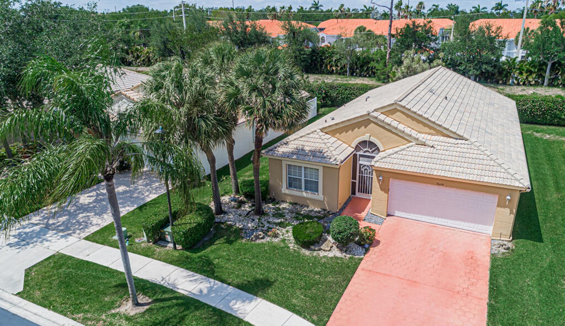 House in Boynton Beach, Florida 11700791