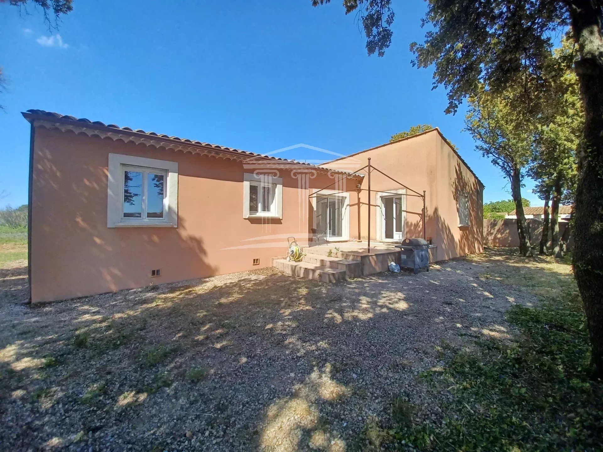 casa en Sorgues, Provenza-Alpes-Costa Azul 11700820