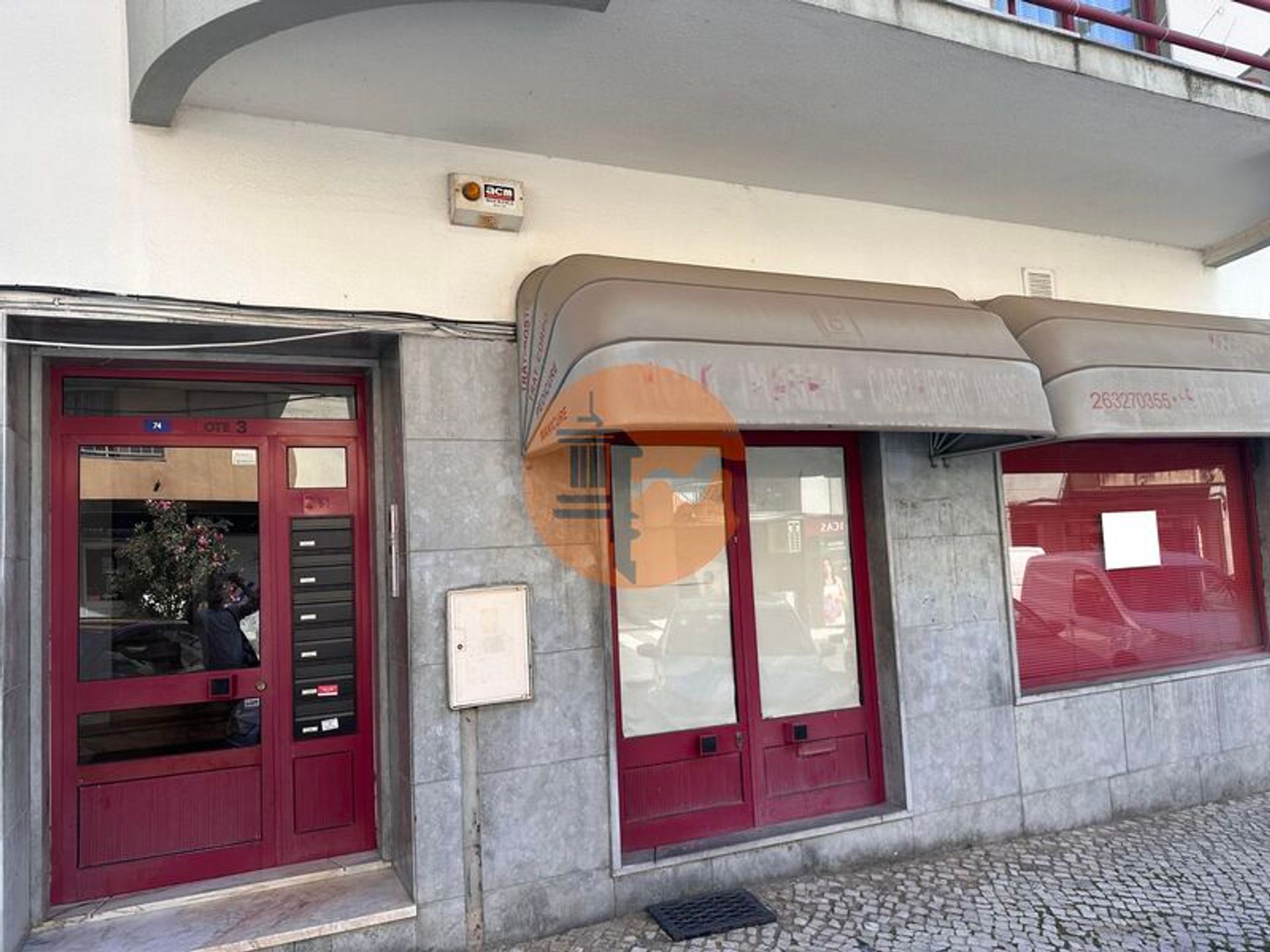 Роздрібна торгівля в Castanheira do Ribatejo, Lisboa 11700956