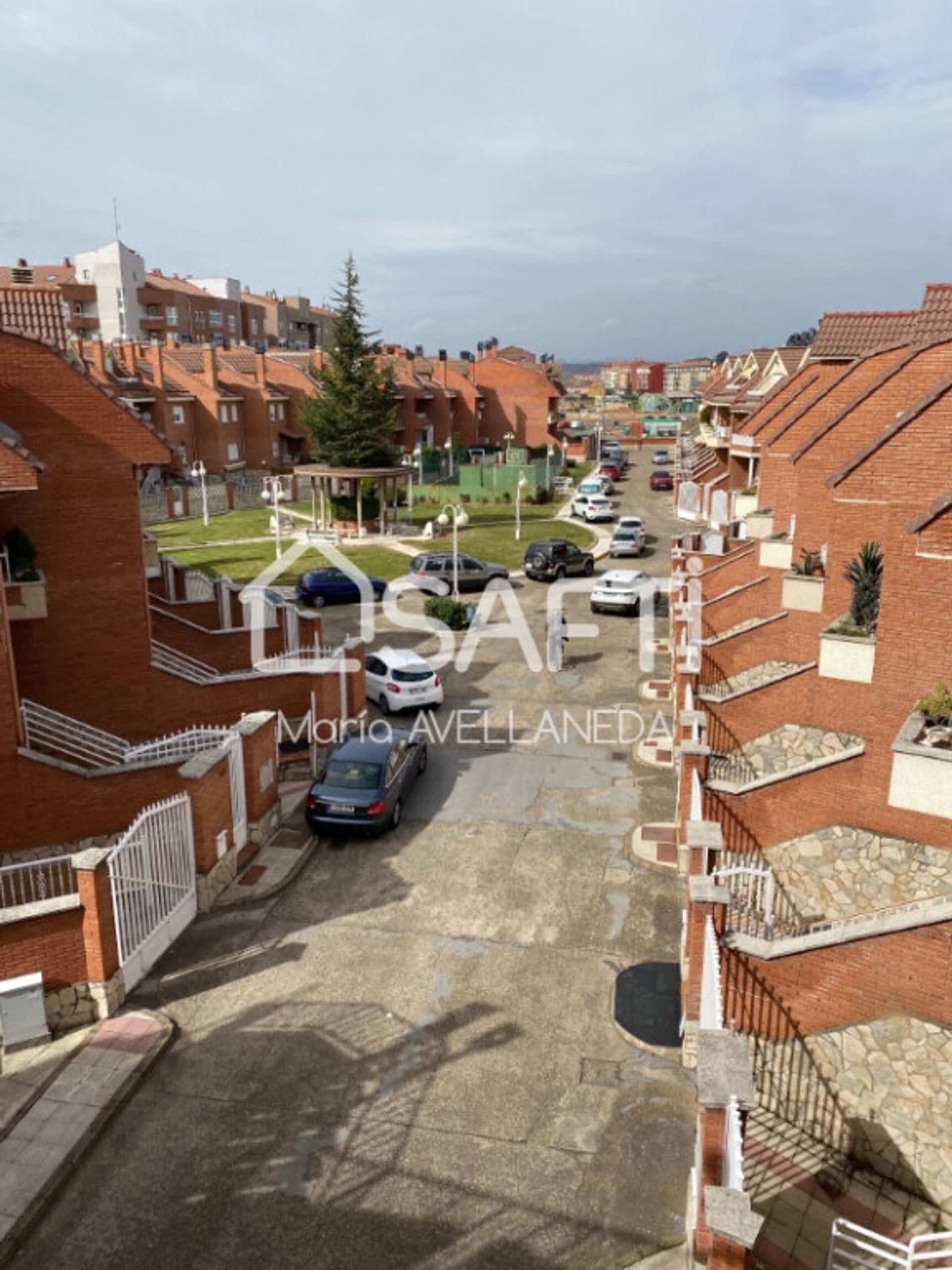 Hus i San Andres del Rabanedo, Castille-Leon 11701368