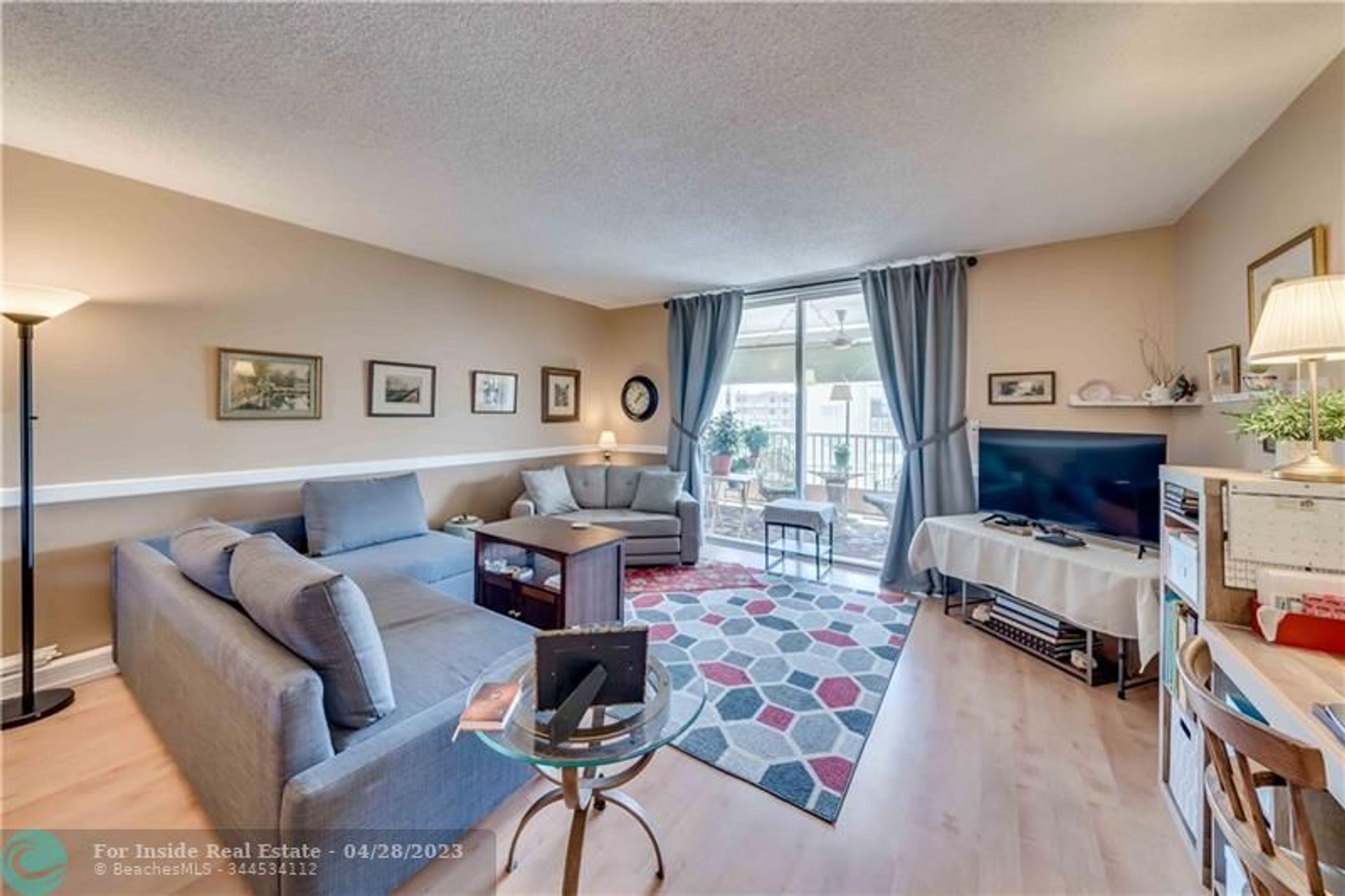 Condominio nel Hallandale Beach, Florida 11701452