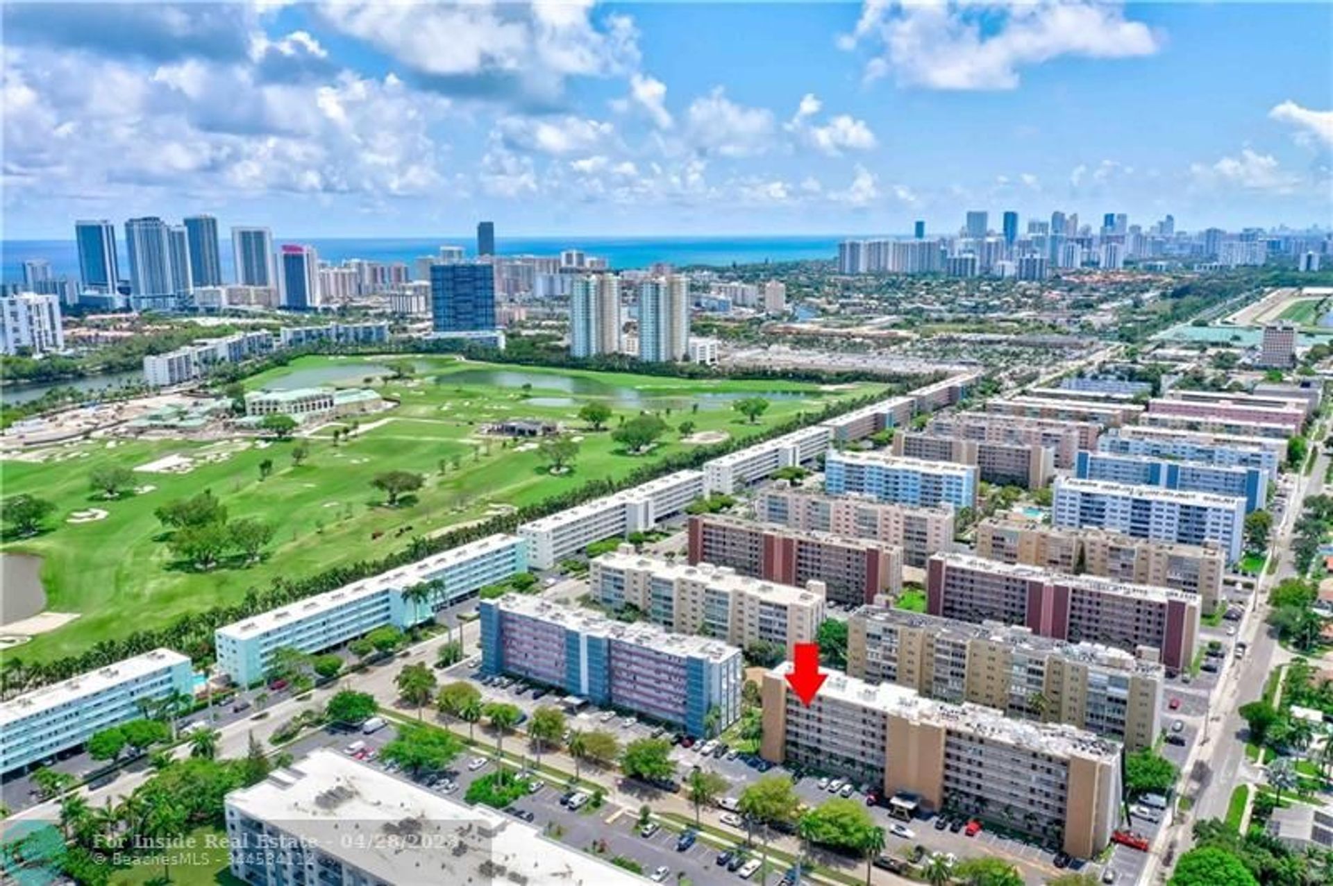 Condominio nel Hallandale Beach, Florida 11701452