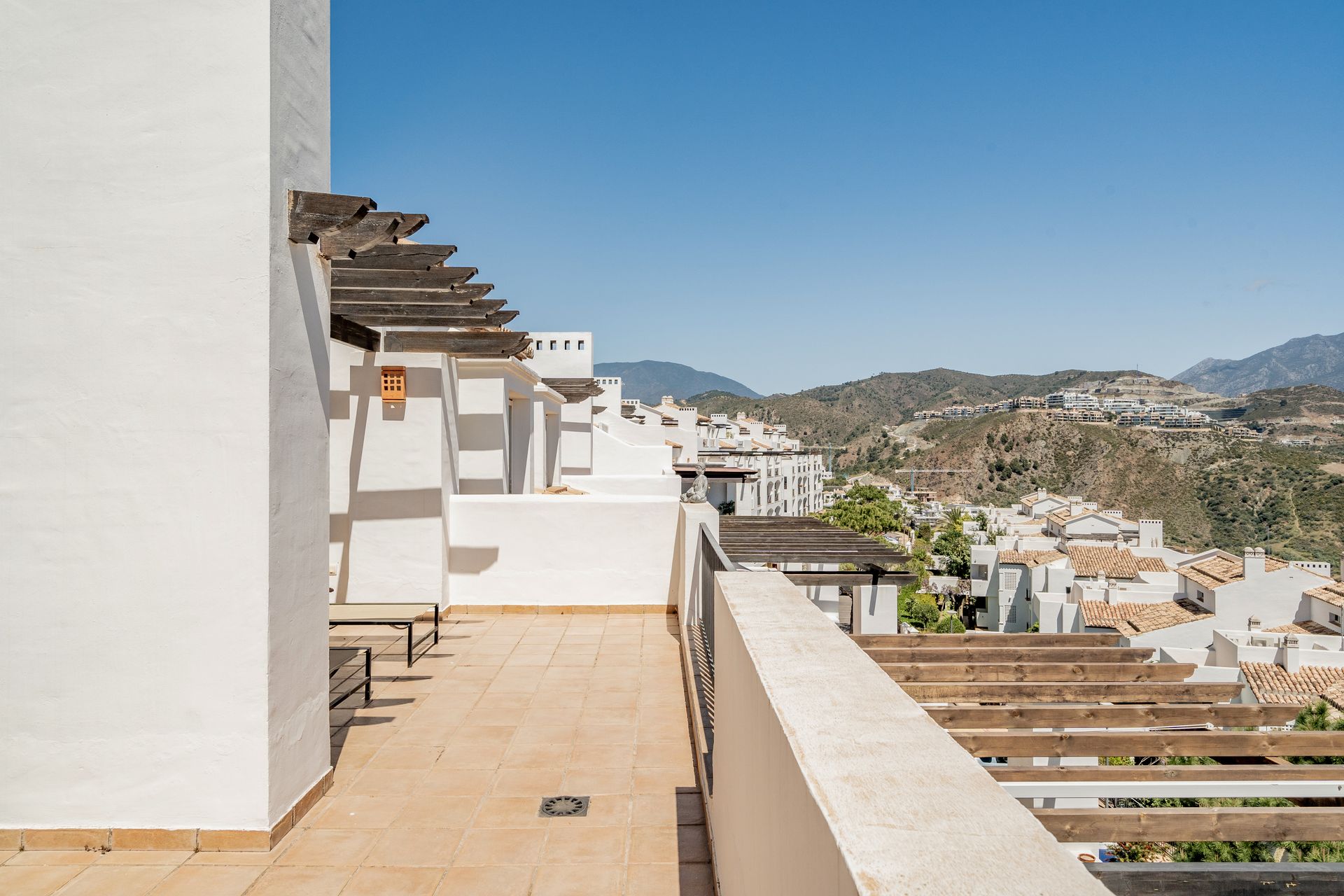 عمارات في Benahavís, Andalucía 11701735