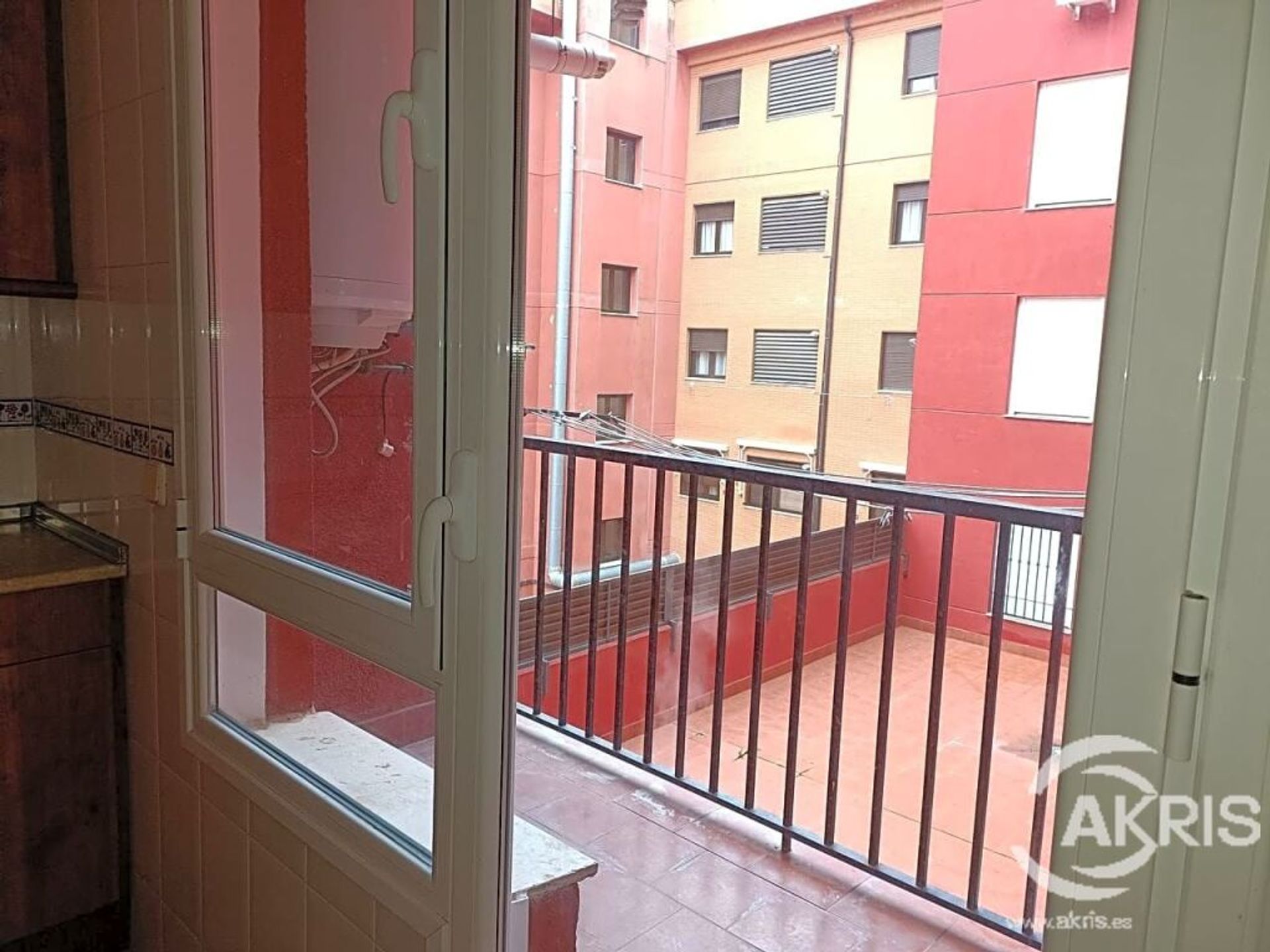 Condominio en Torrijos, Castilla-La Mancha 11702048