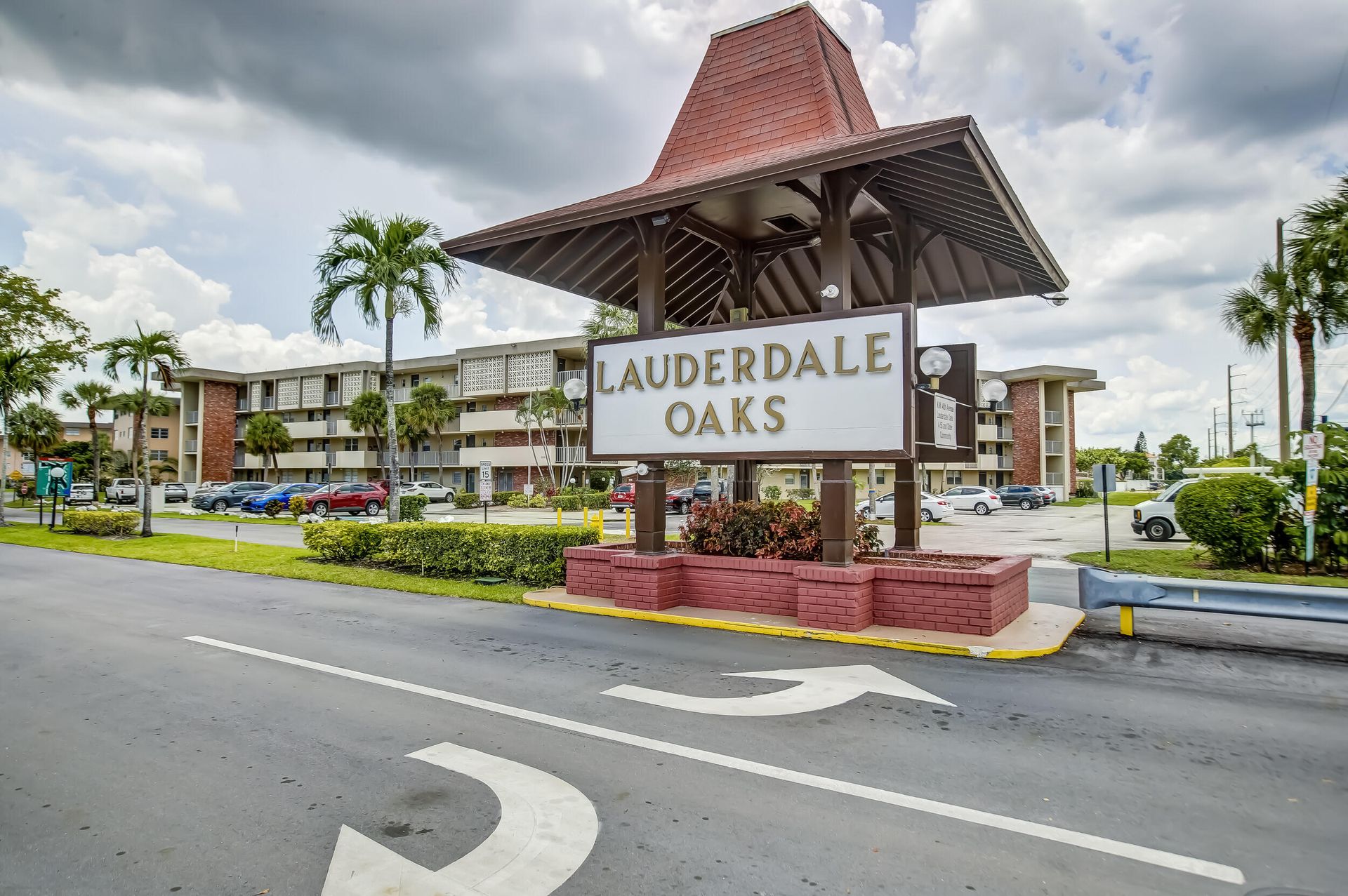 Condominium dans Lauderdale Lakes, Florida 11702512