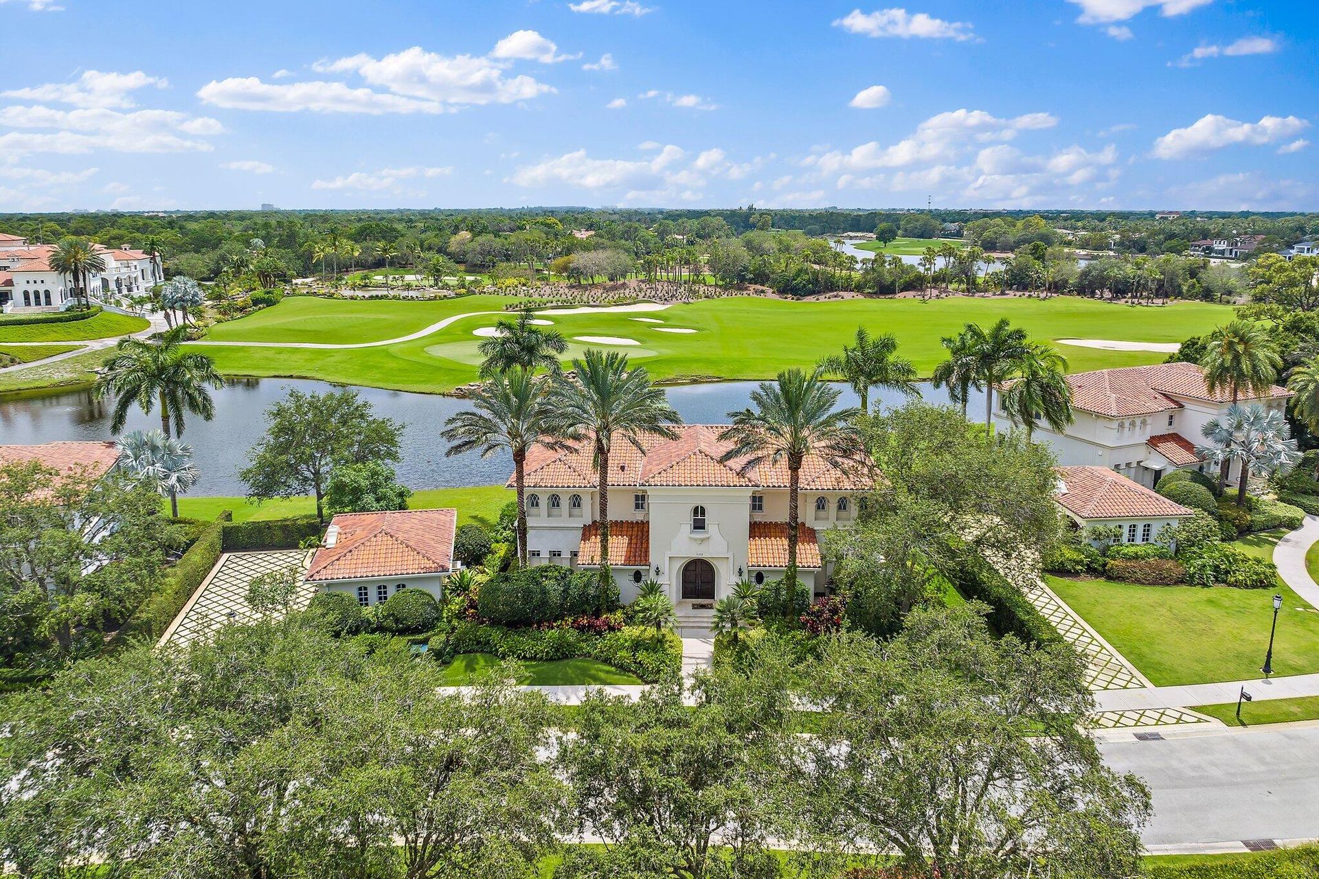 House in Palm Beach Gardens, Florida 11702980