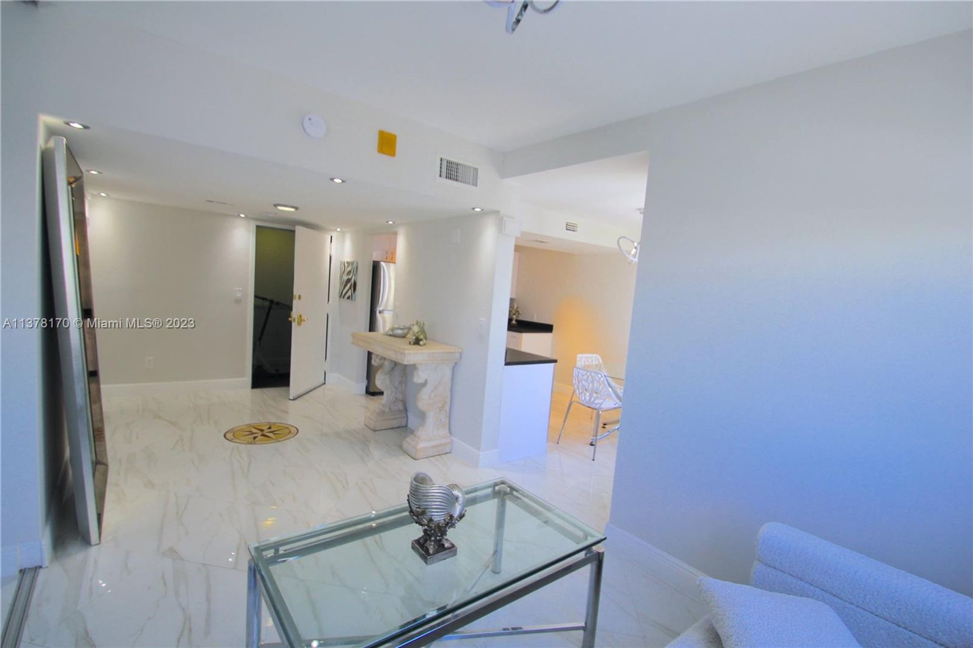 residencial no Miami Beach, Florida 11702997