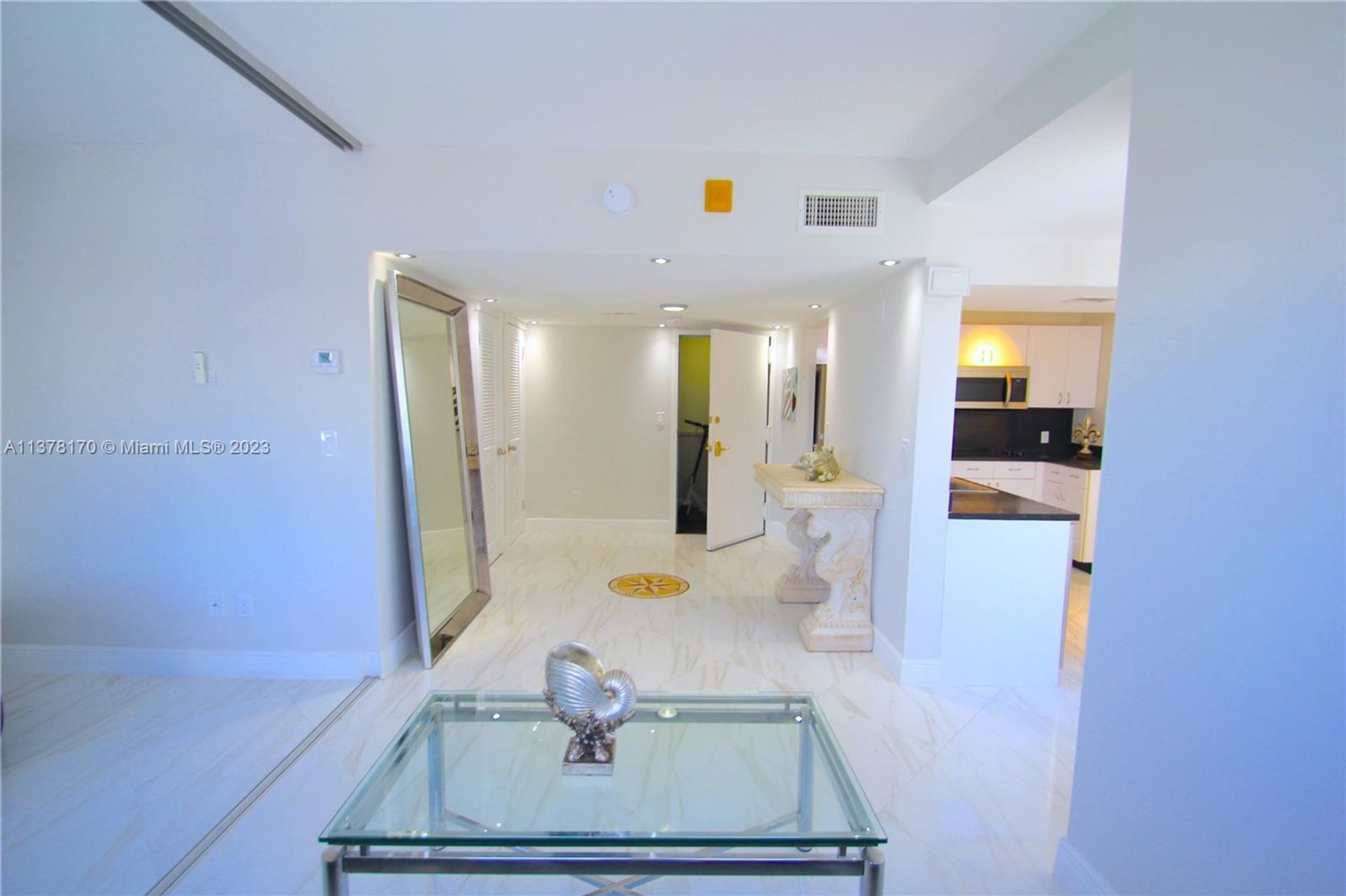 residencial no Miami Beach, Florida 11702997