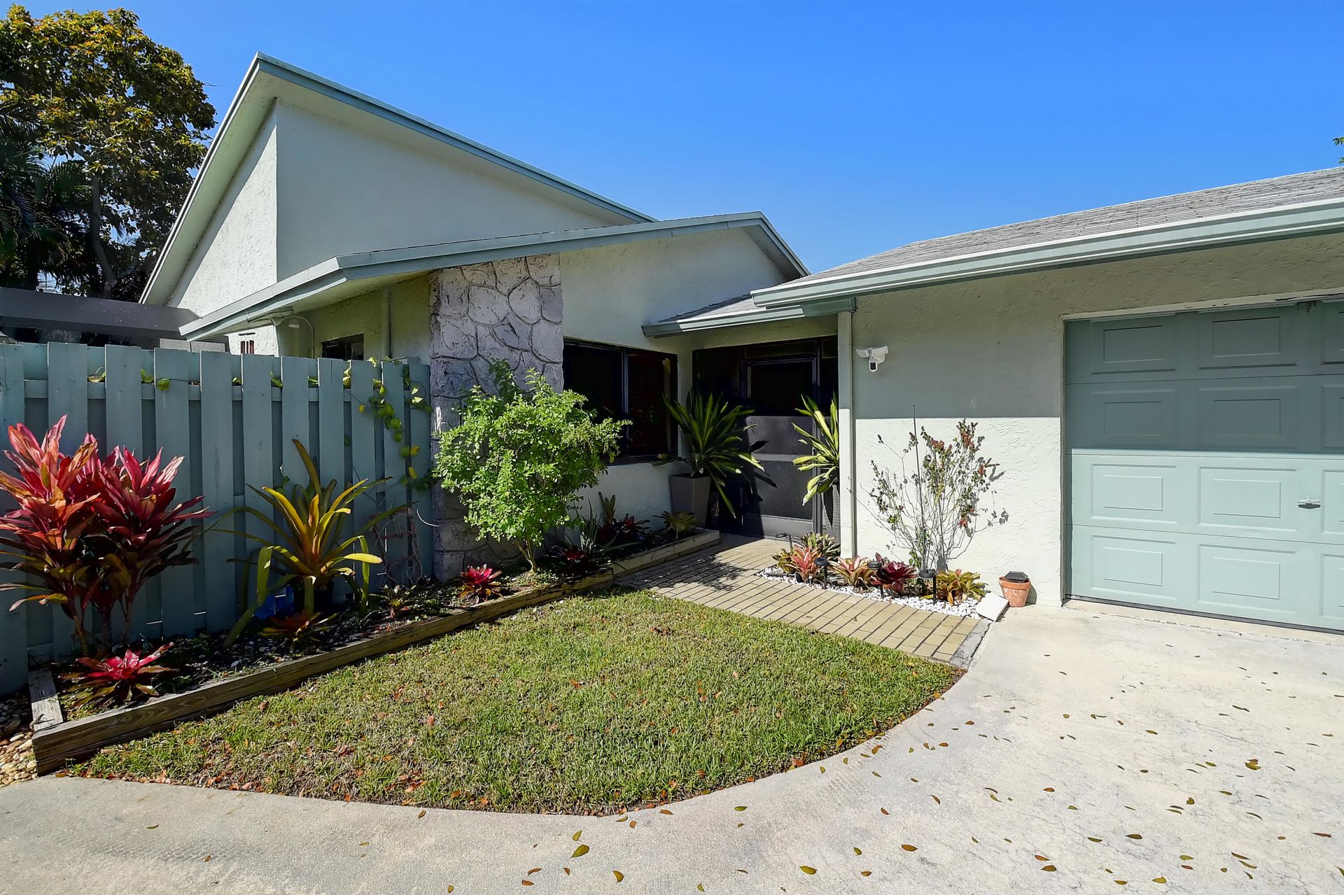 House in Delray Beach, Florida 11704483