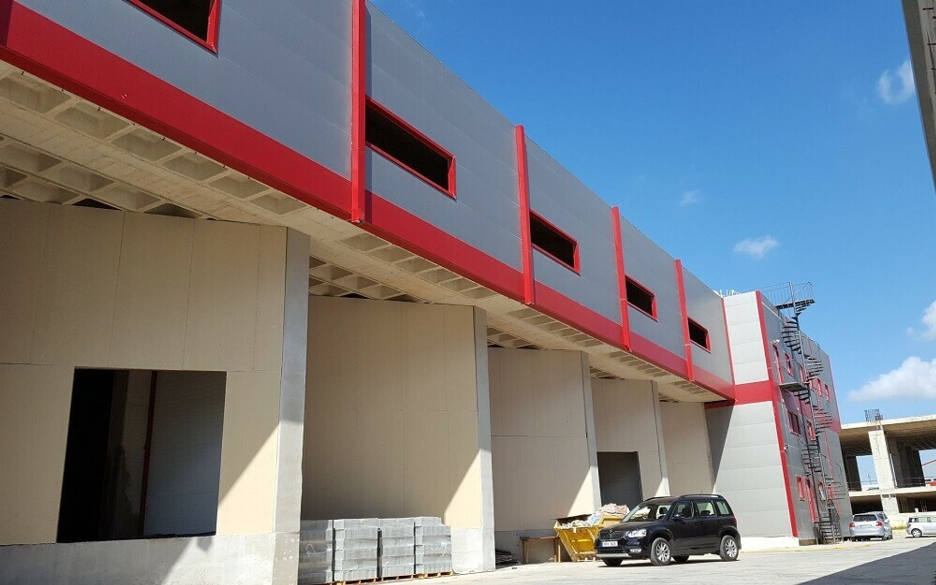 Commercial in Aradippou, 57 Archiepiskopou Makariou III 11704723