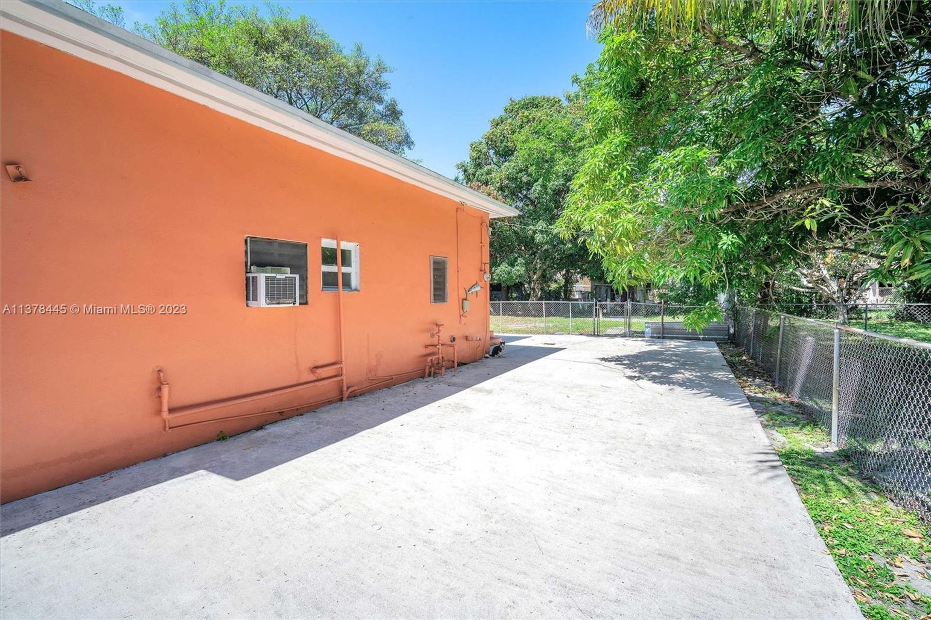 rumah dalam Miami, Florida 11705872