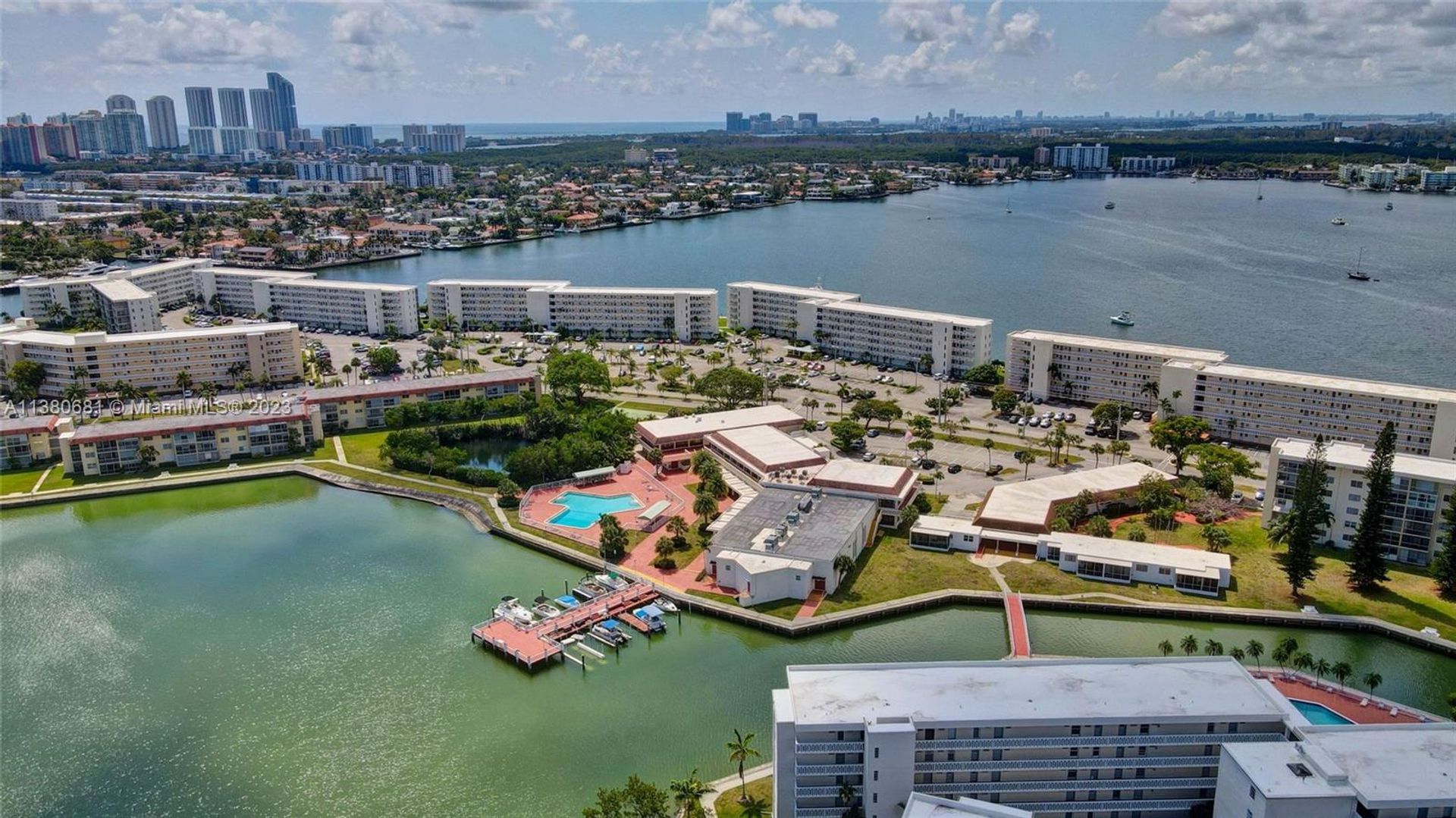 Συγκυριαρχία σε Aventura, Florida 11705880