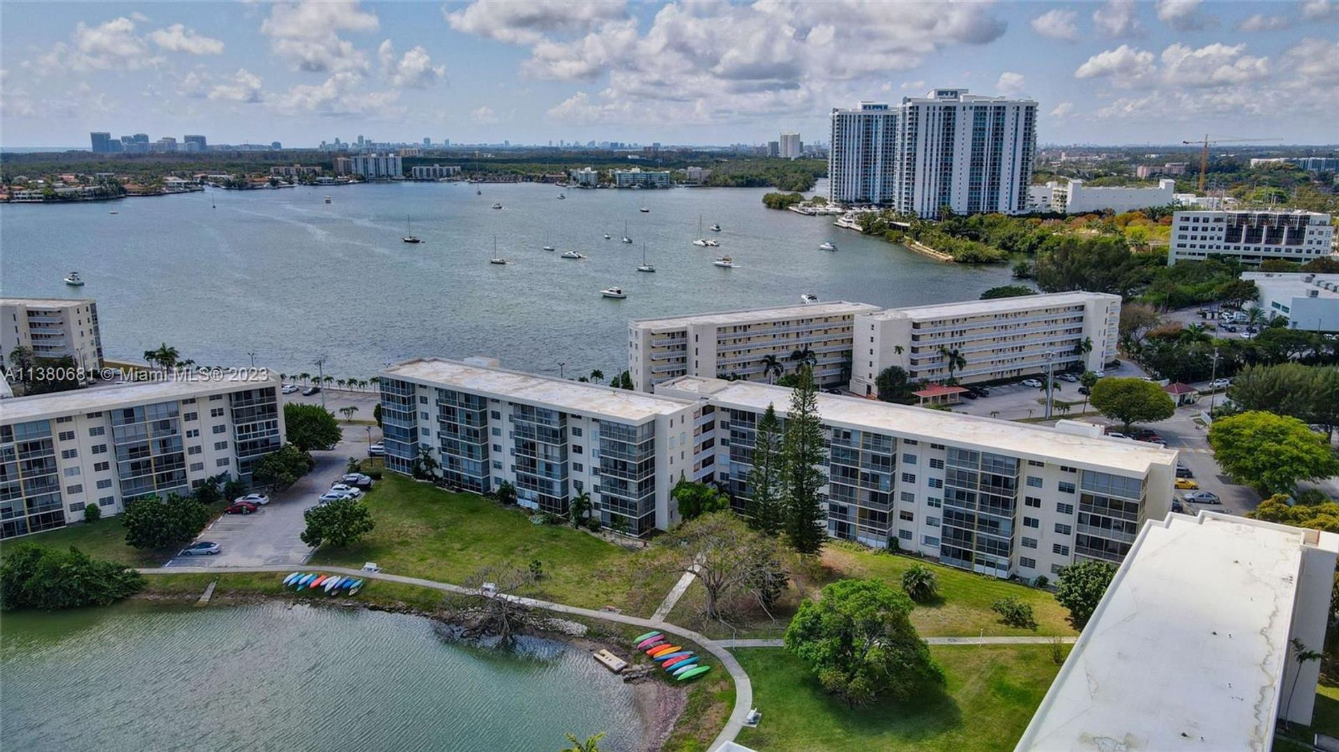 Condominio en Aventura, Florida 11705880