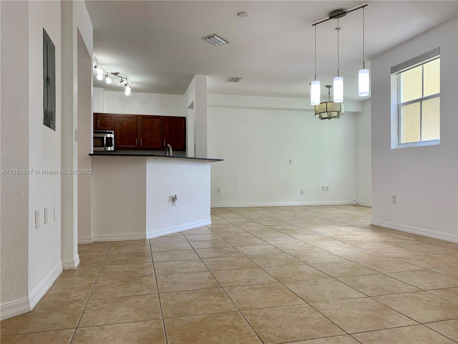 Condominium dans Doral, Florida 11705881