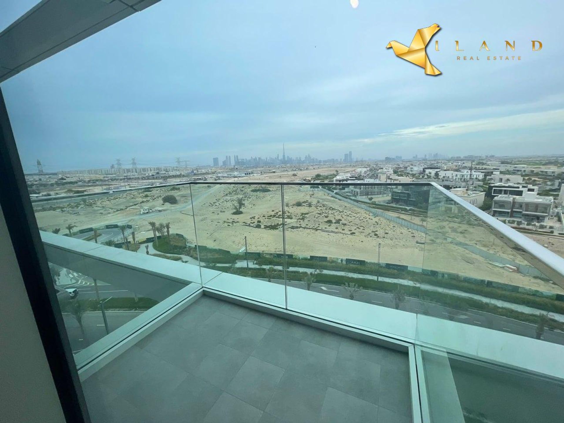 Condominium dans Warisan, Dubaï 11707045