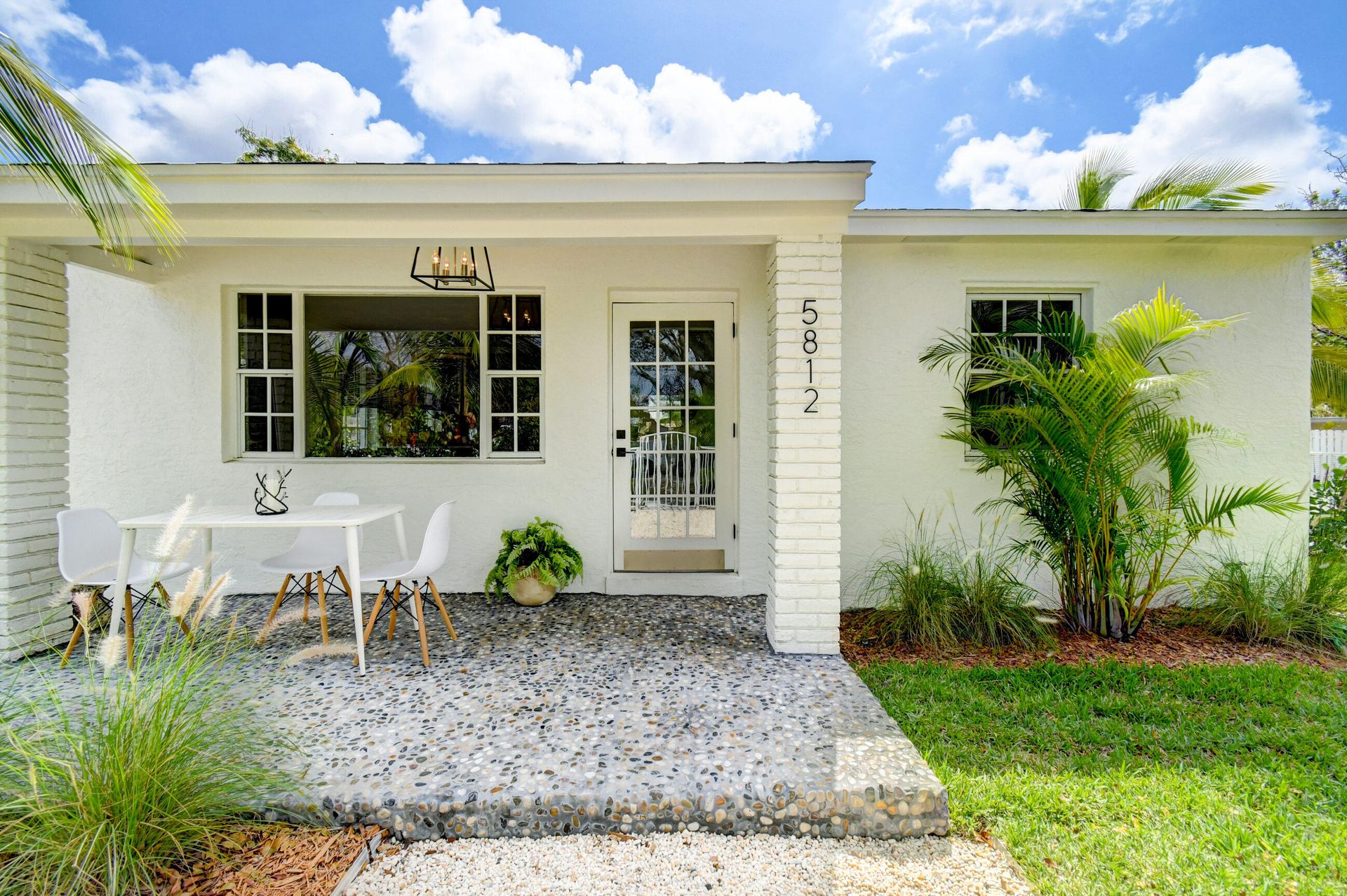 House in Cloud Lake, Florida 11708443