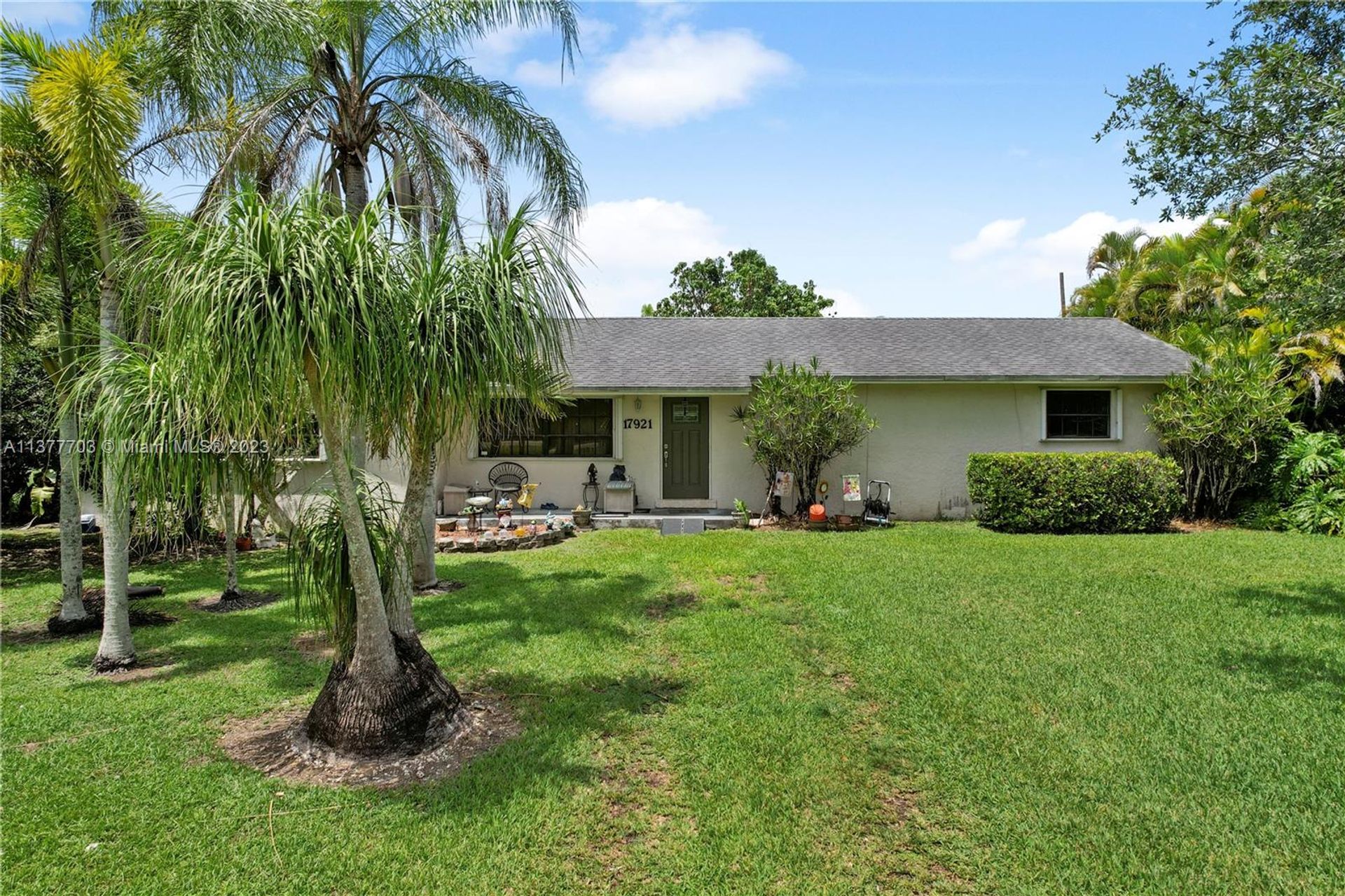 House in Redland, Florida 11708455