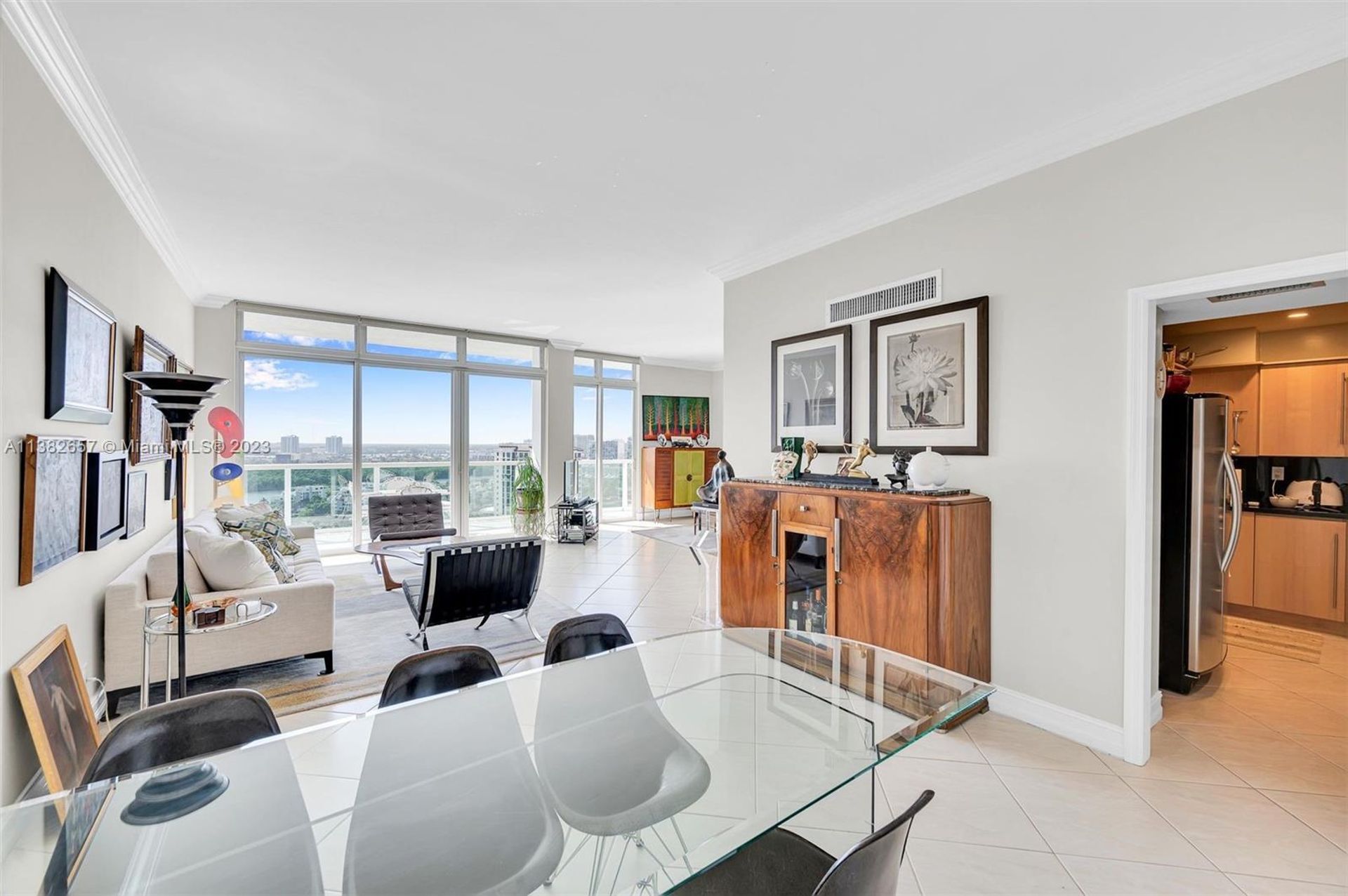 Condominio en Sunny Isles Beach, Florida 11708462