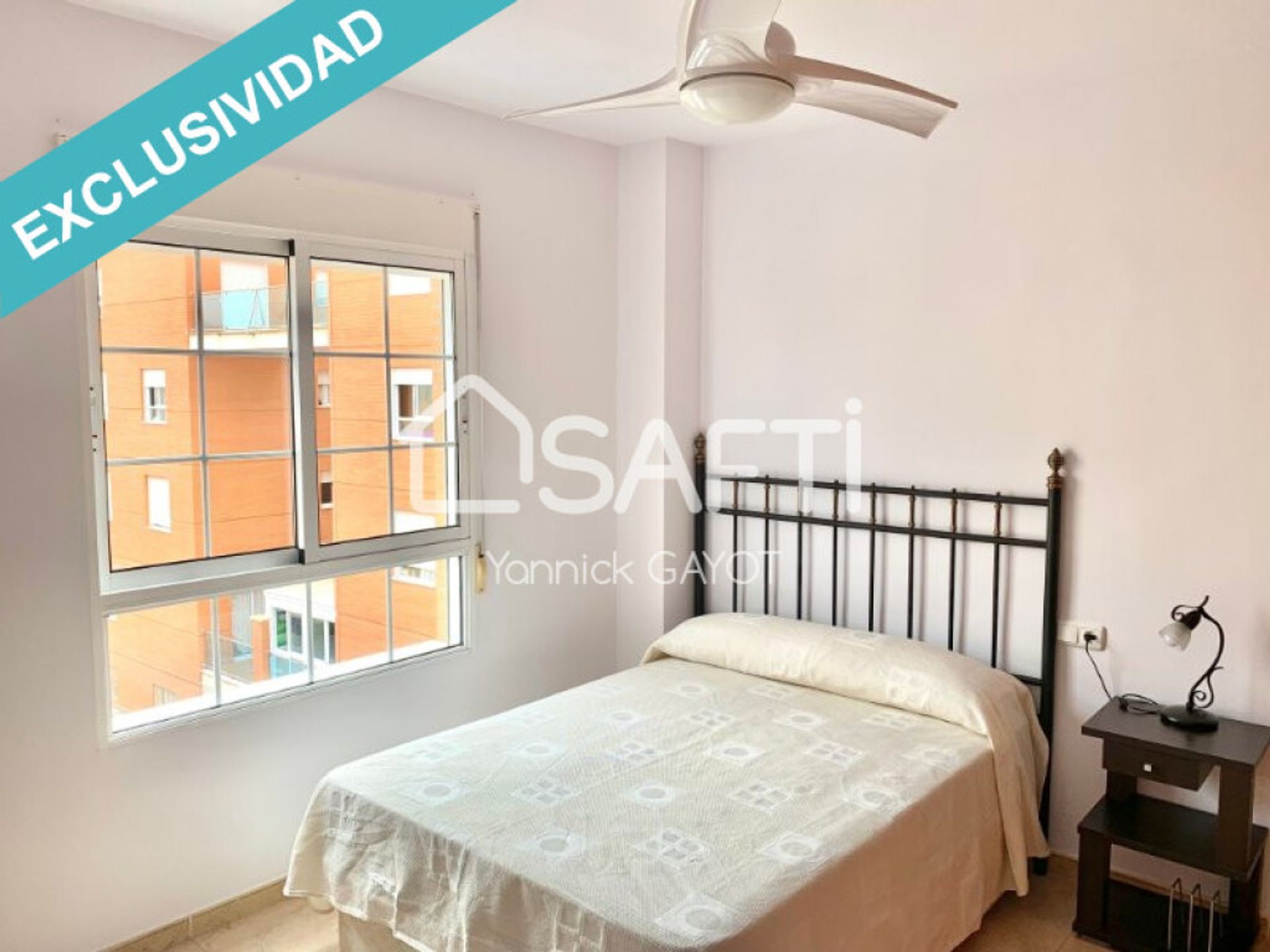 Condominium dans Roquetas de Mar, Andalucía 11710214