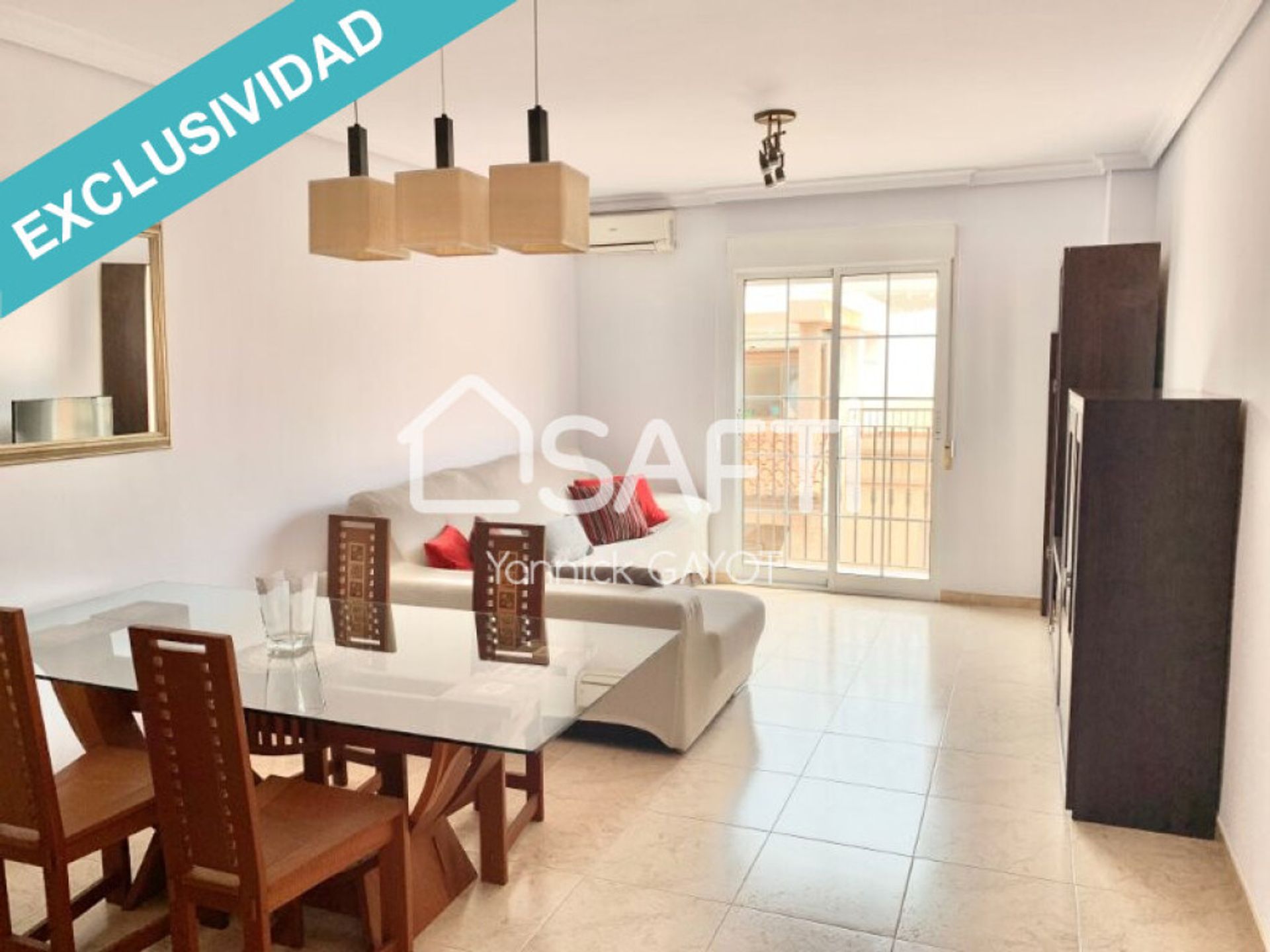 Condominium in Roquetas de Mar, Andalusia 11710214