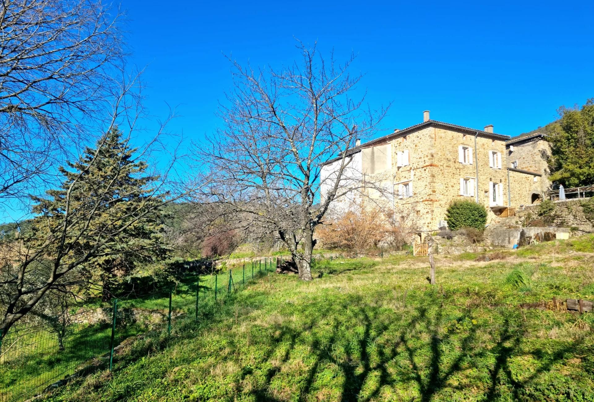 Residential in Alès, Gard 11710303