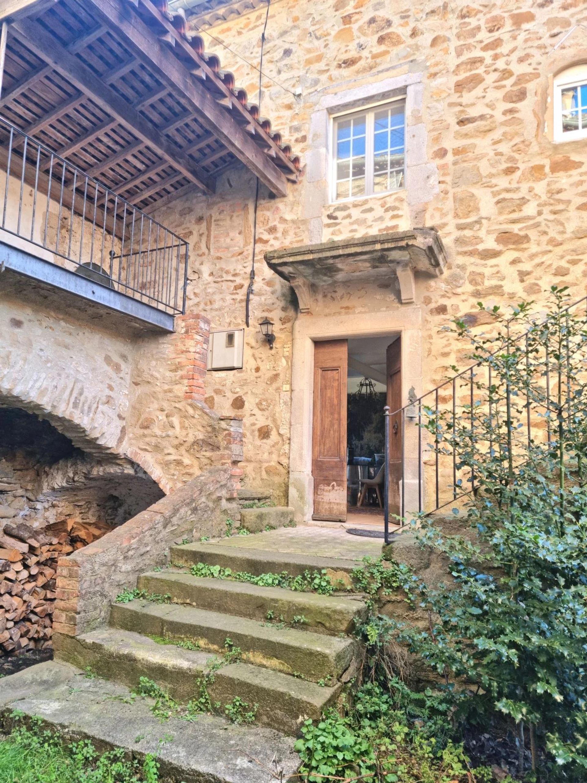 Residential in Alès, Gard 11710303