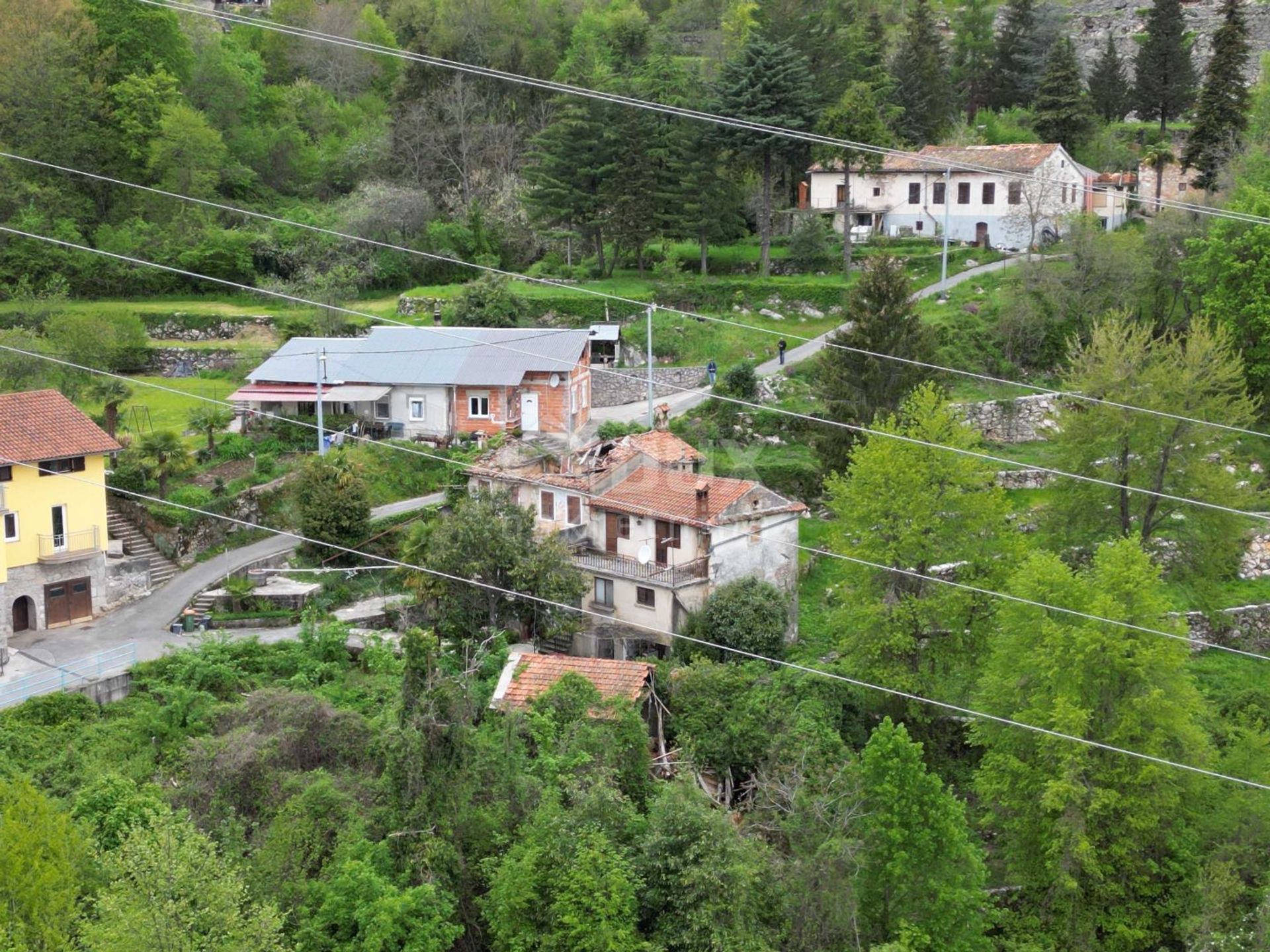 Wylądować w Kućeli, Primorje-Gorski Kotar County 11710702