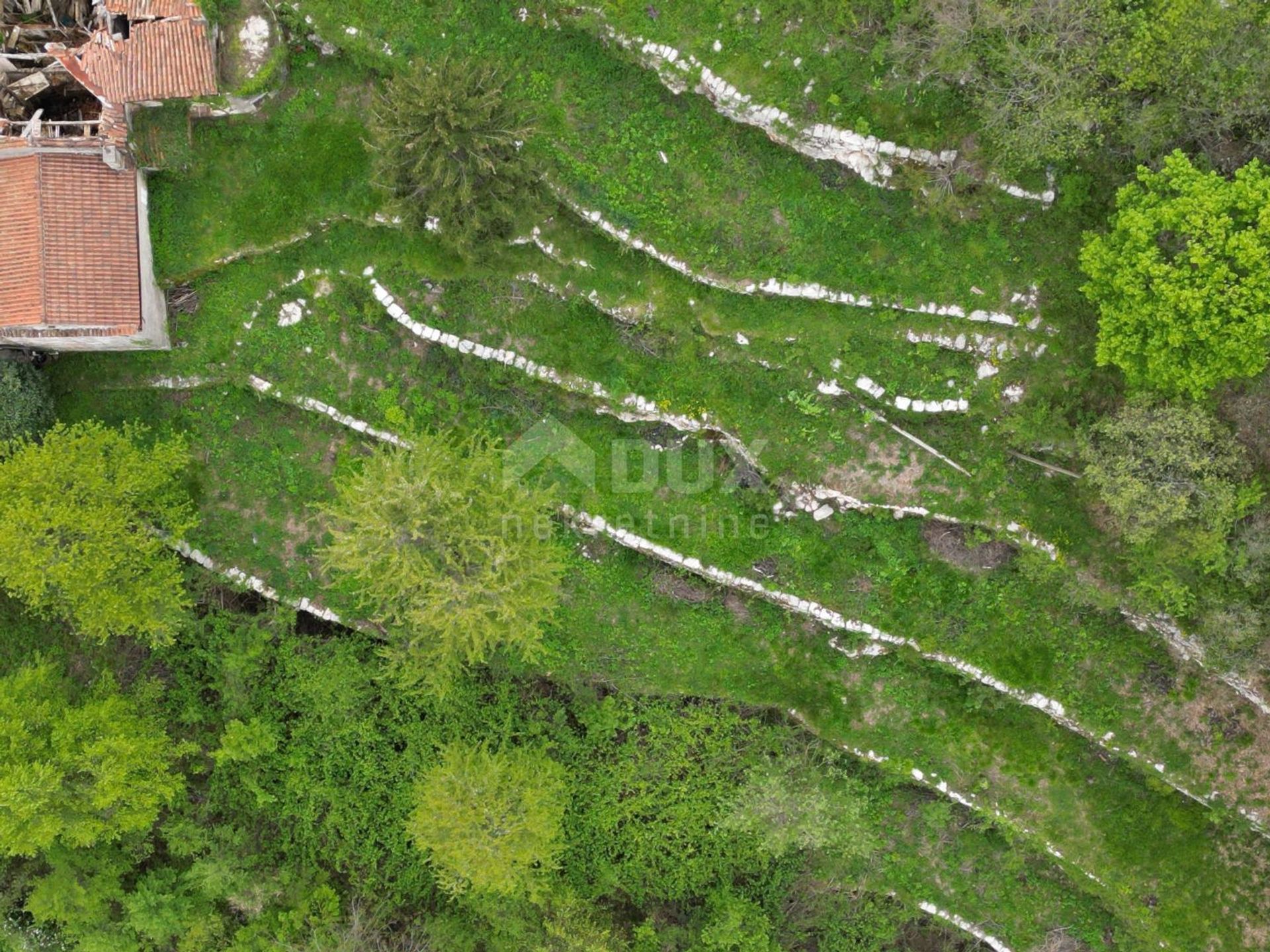 Wylądować w Kućeli, Primorje-Gorski Kotar County 11710702