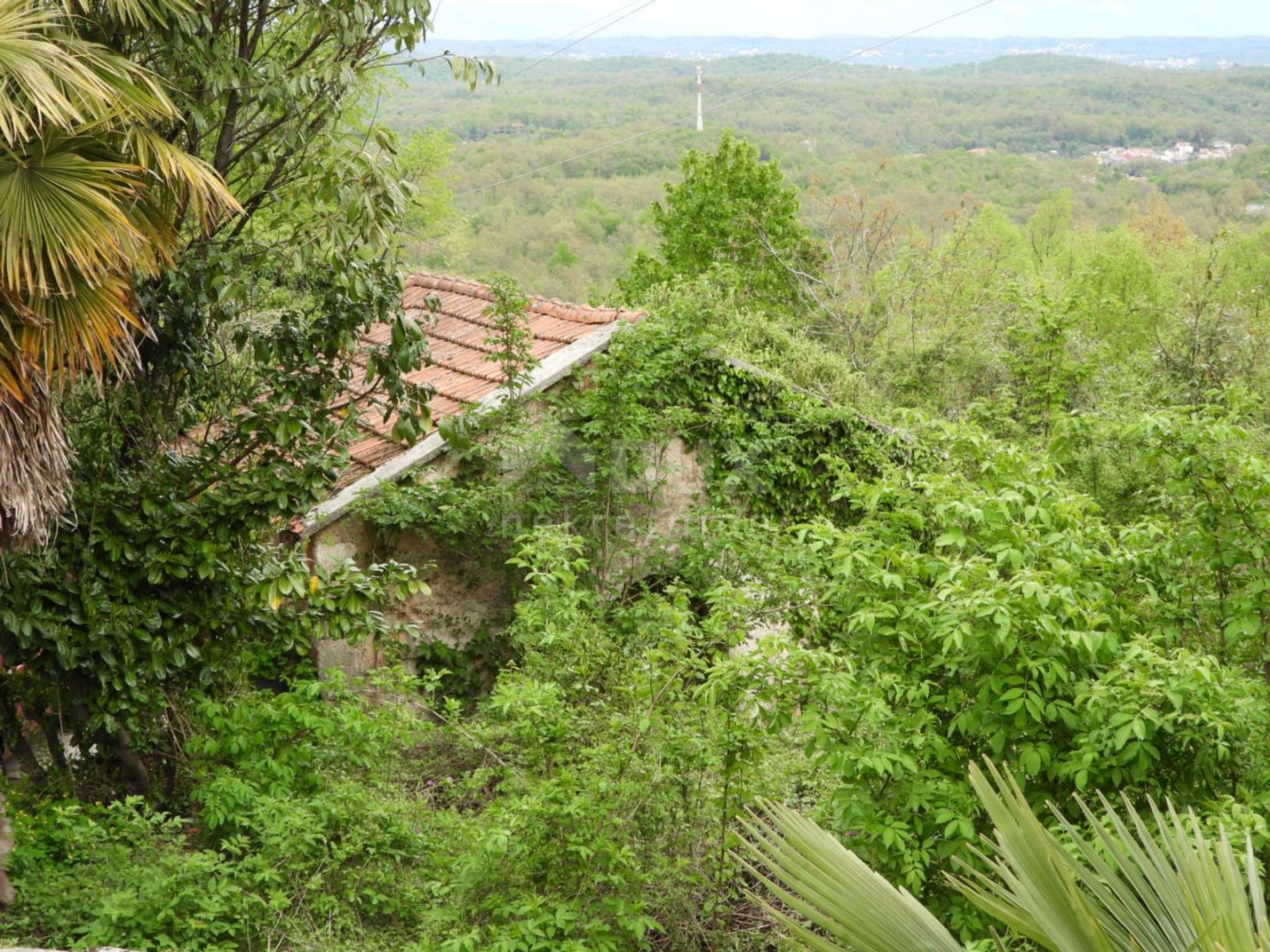 Wylądować w Kućeli, Primorje-Gorski Kotar County 11710702