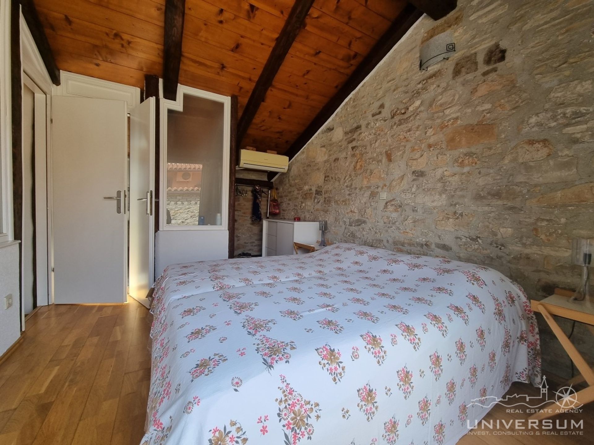 Hus i Novigrad, Istria County 11710744