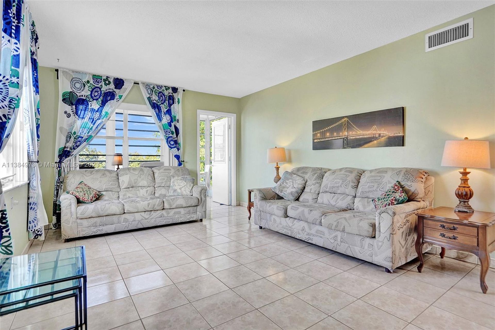 Condominio en Lauderhill, Florida 11713080