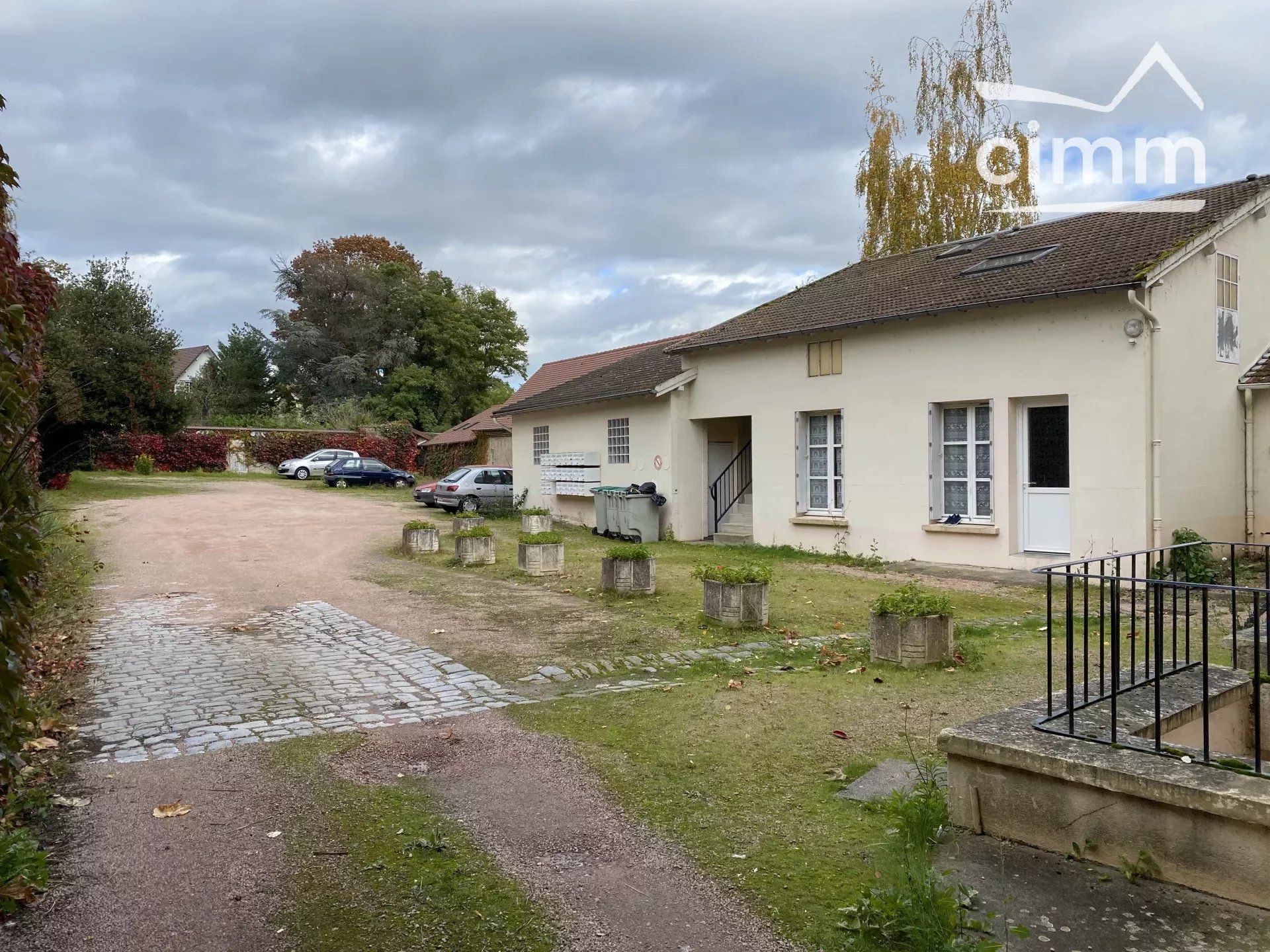 Otro en Dompierre-sur-Besbre, Auvernia-Ródano-Alpes 11713128