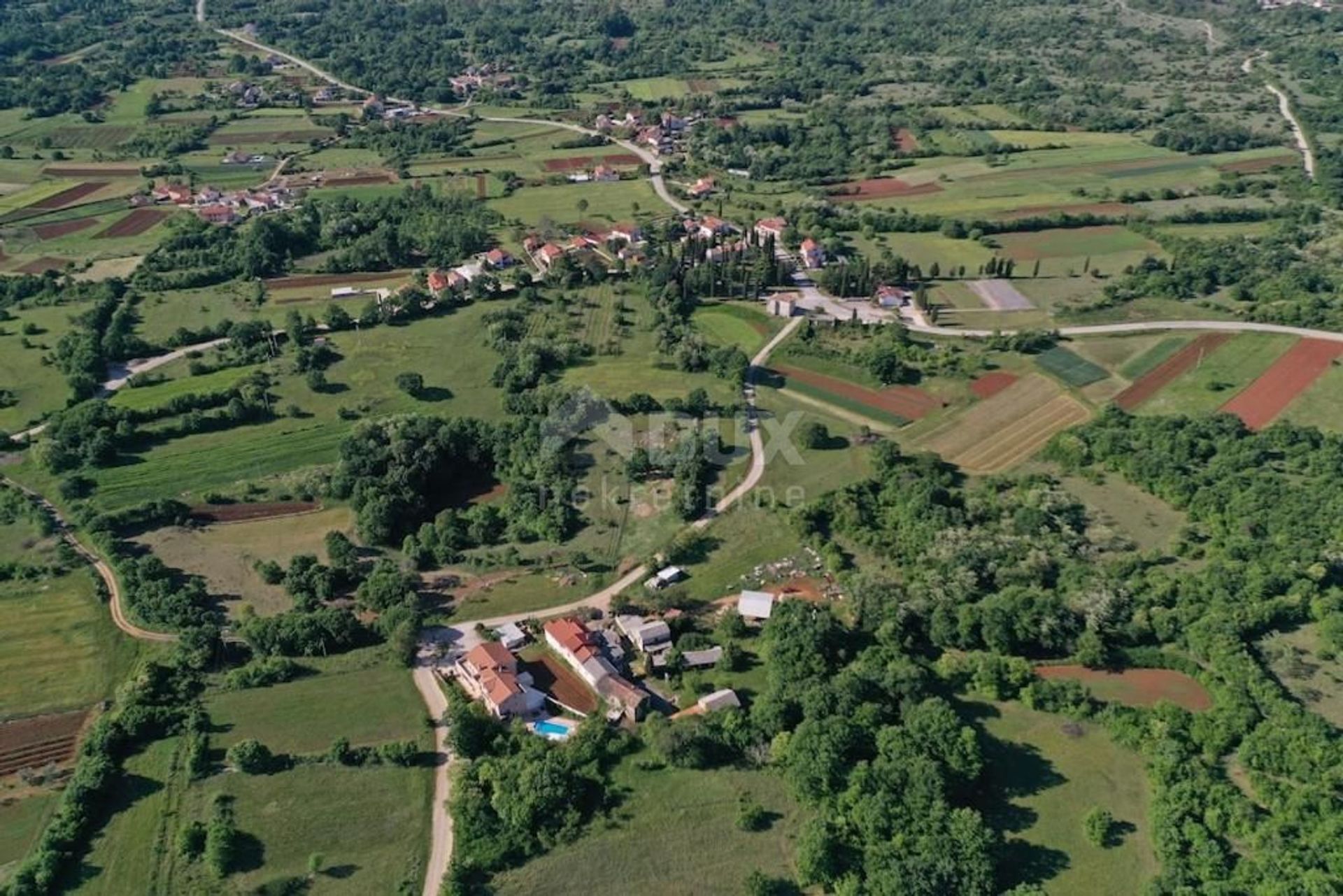 Land im Cere, Istarska županija 11713460