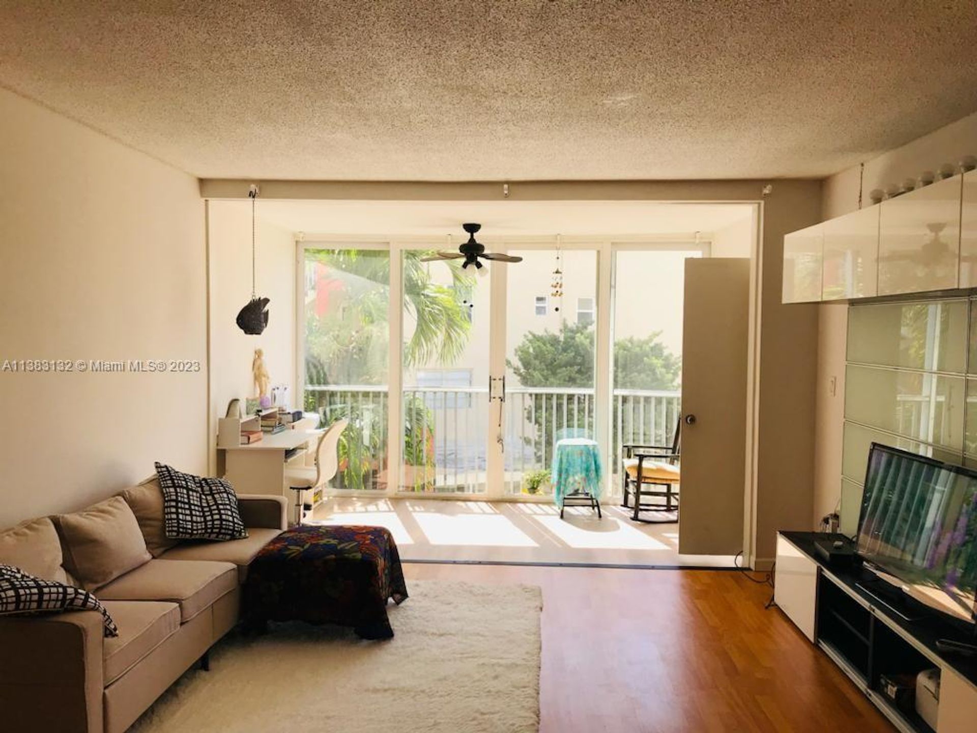 Condominium in North Miami Beach, Florida 11714505