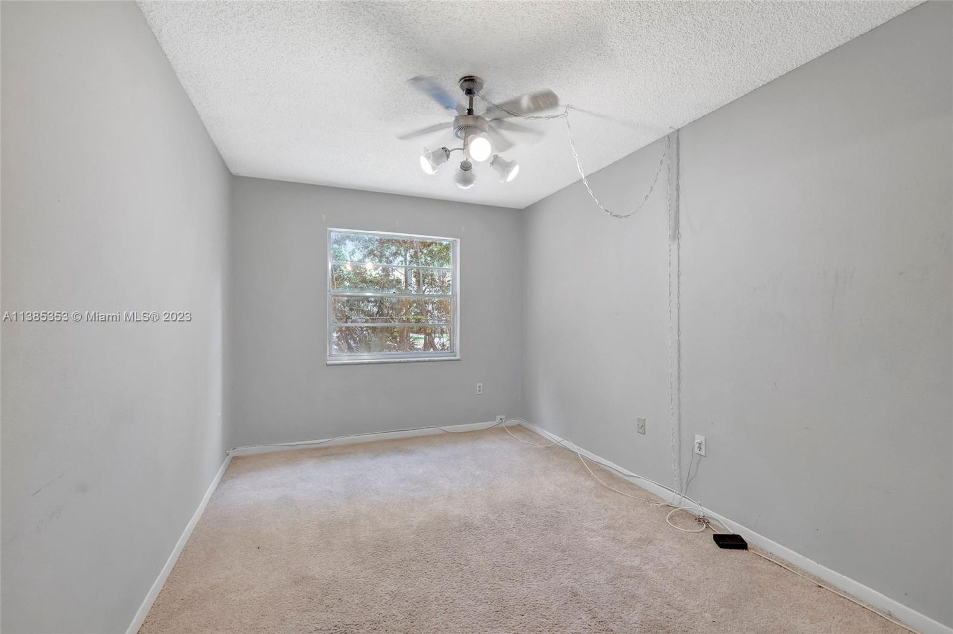 Condominium dans Tamarac, Florida 11714510