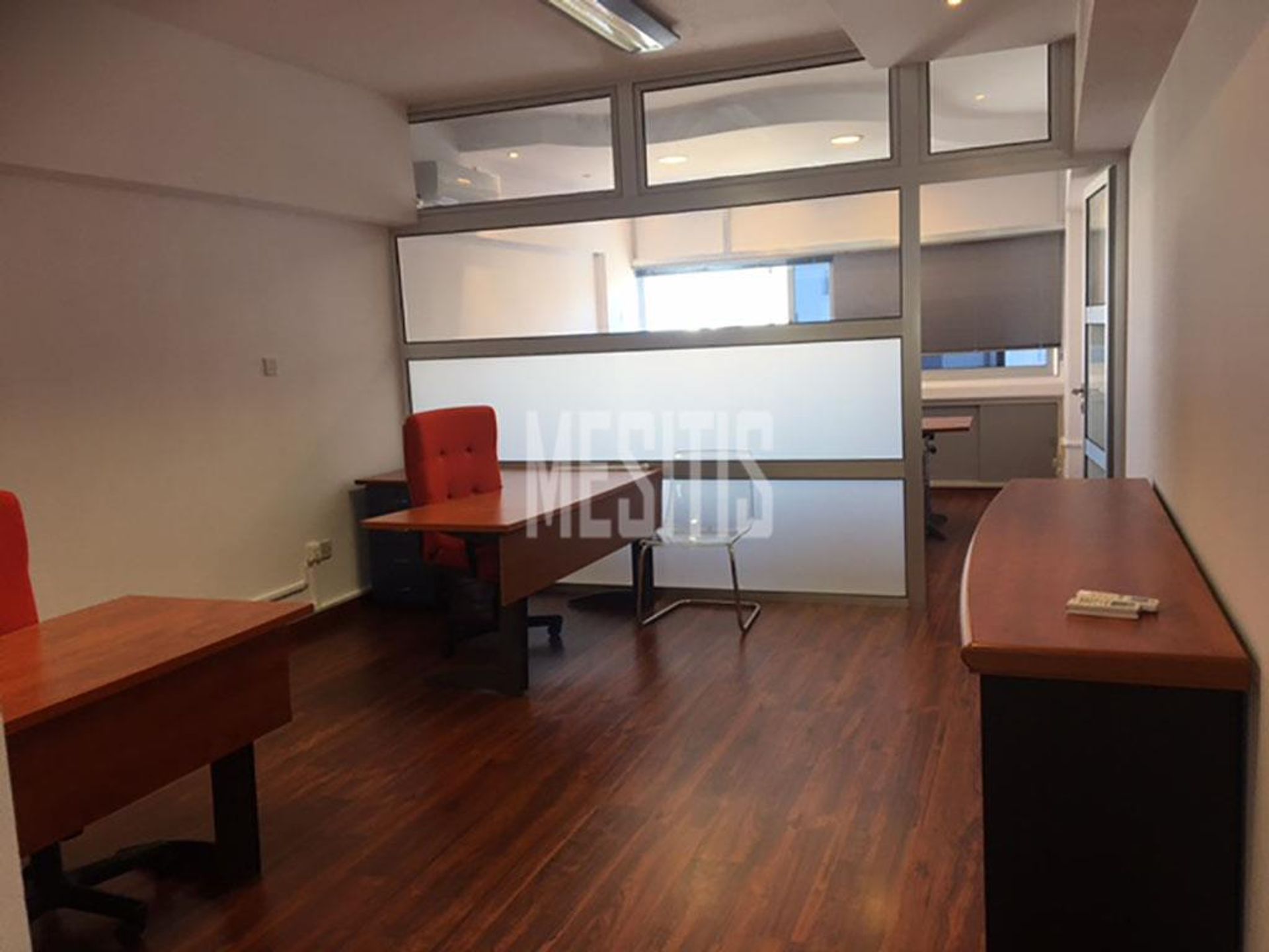 Kantor di Limassol, Limassol 11715346