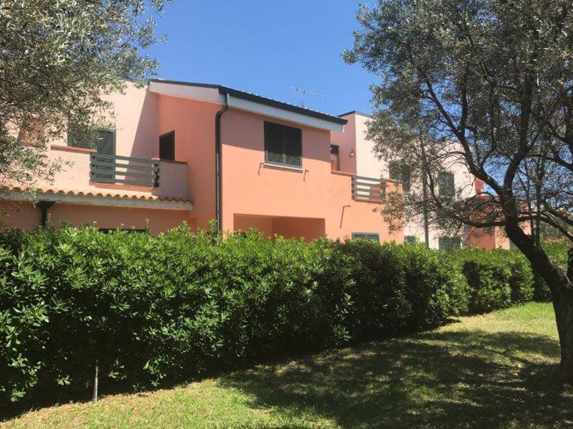 Condominio en Sant'Andrea Apostolo dello Ionio, Calabria 11715878