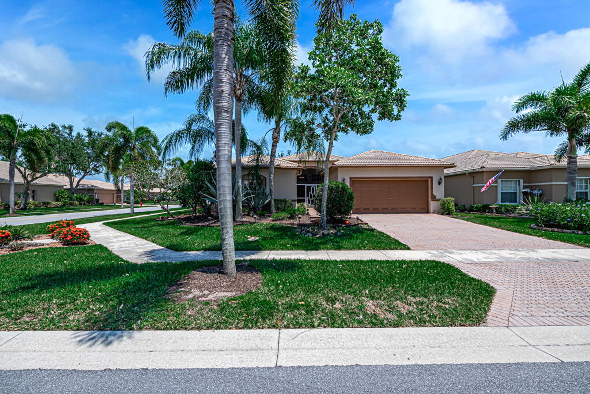 House in Boynton Beach, Florida 11717833