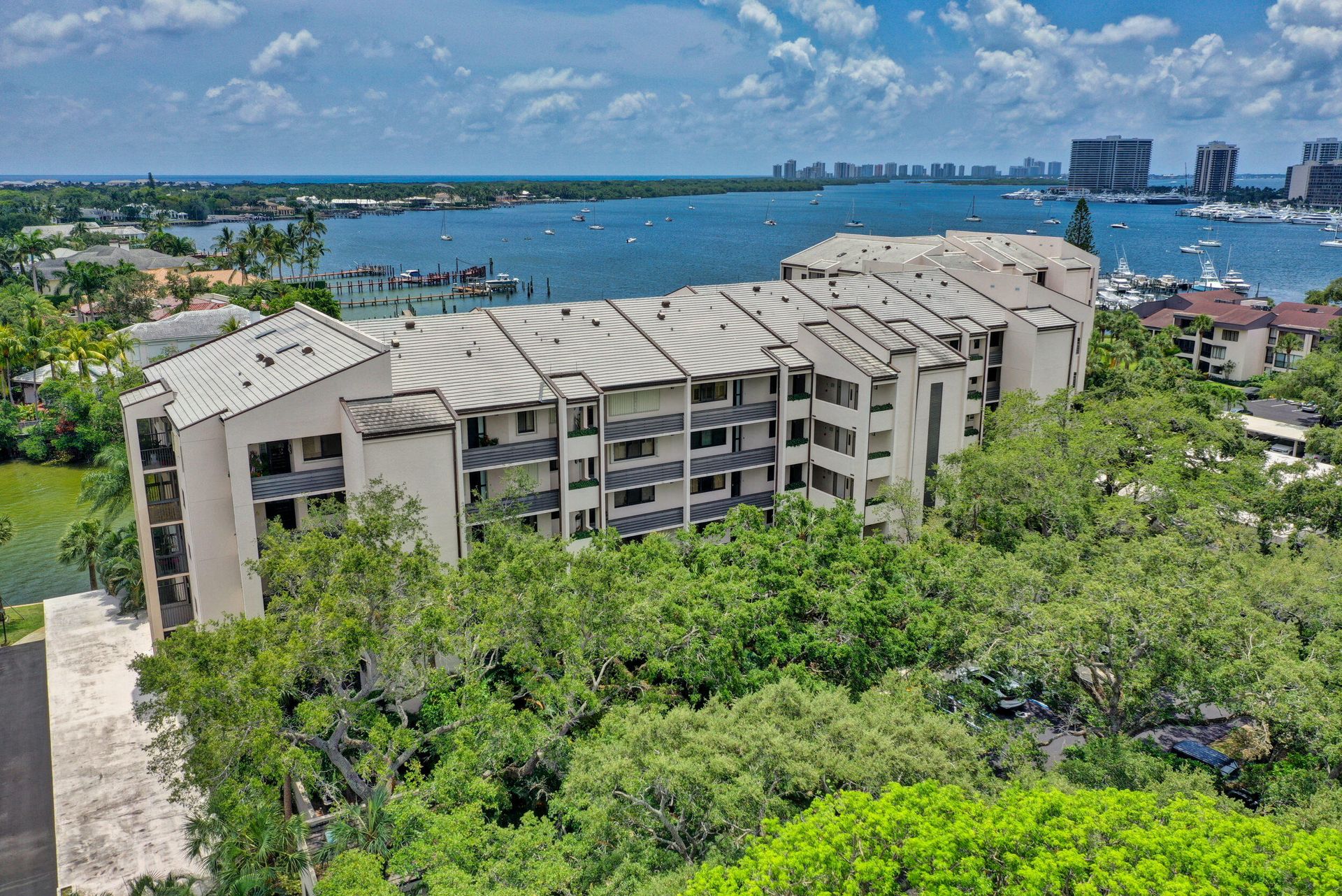 Condominio en North Palm Beach, Florida 11717835