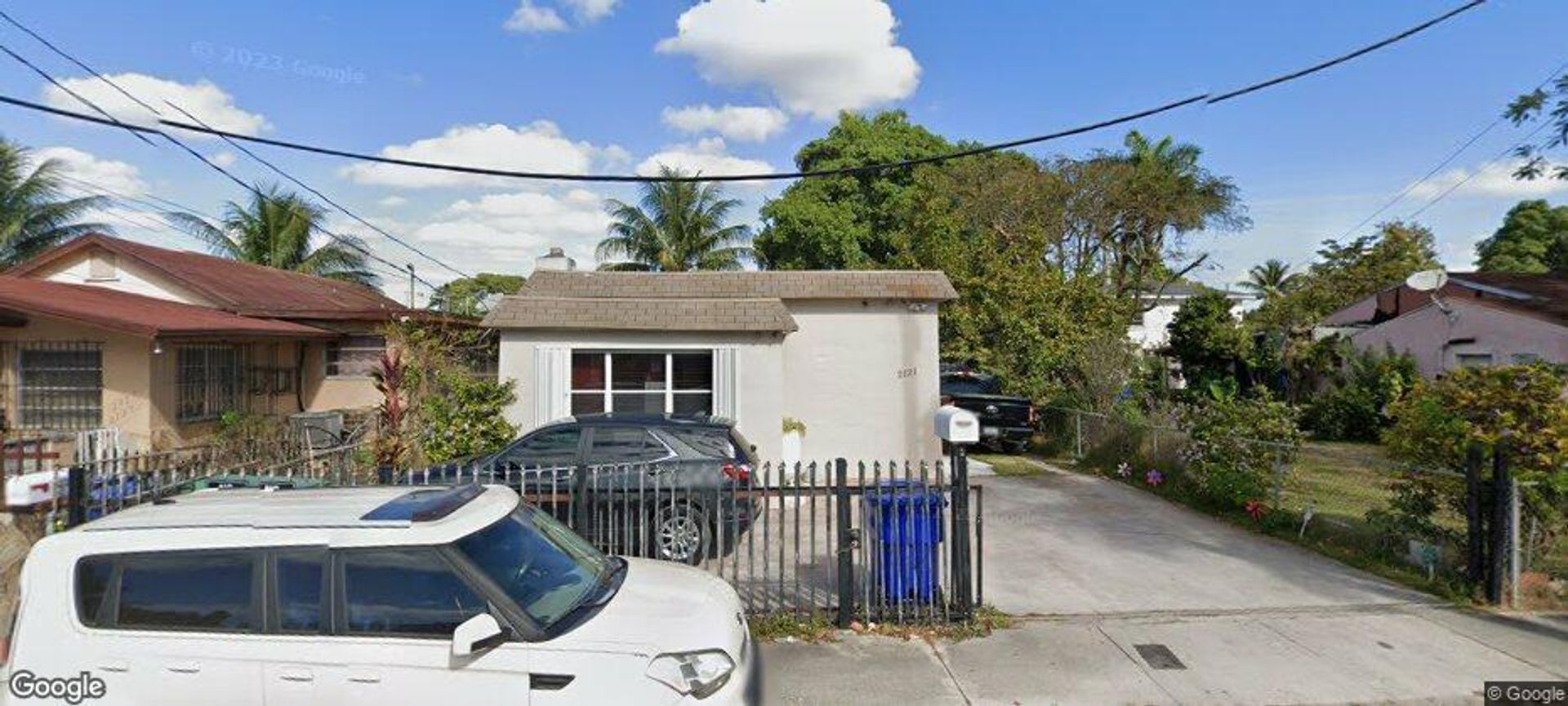 House in Miami, Florida 11717840