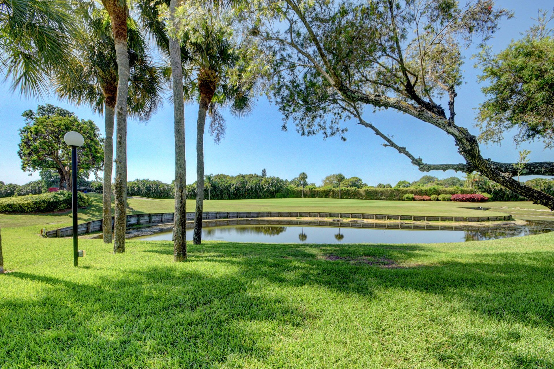 Condominium in Boynton Beach, Florida 11718139